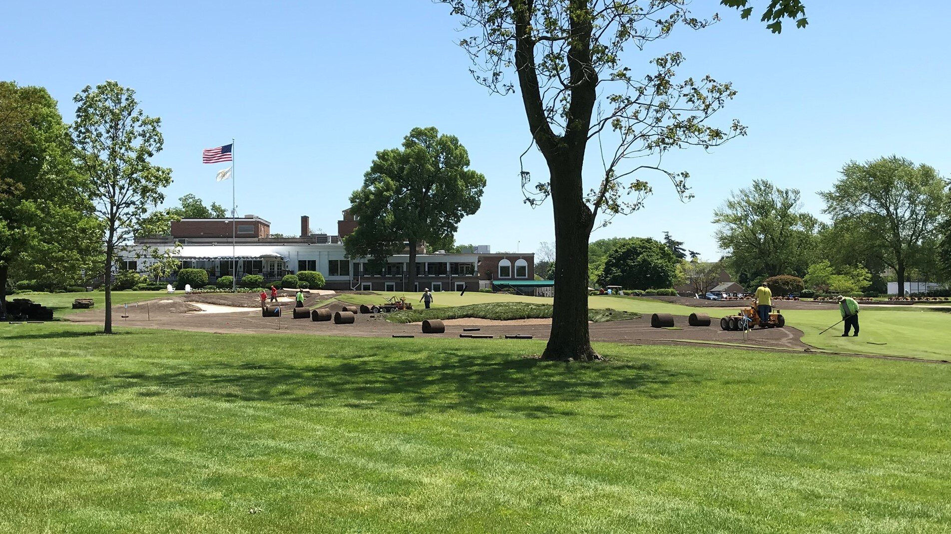 Bentgrass, bluegrass & fescue sod installation–before