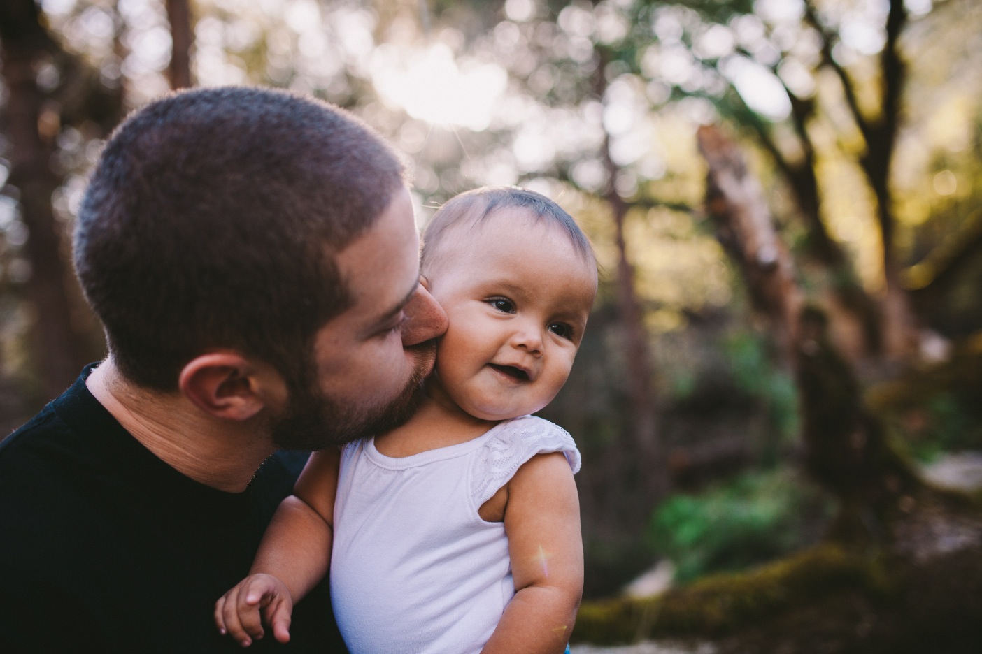 Father & Daughter Kiss on Cheek Family Portrait Norcal