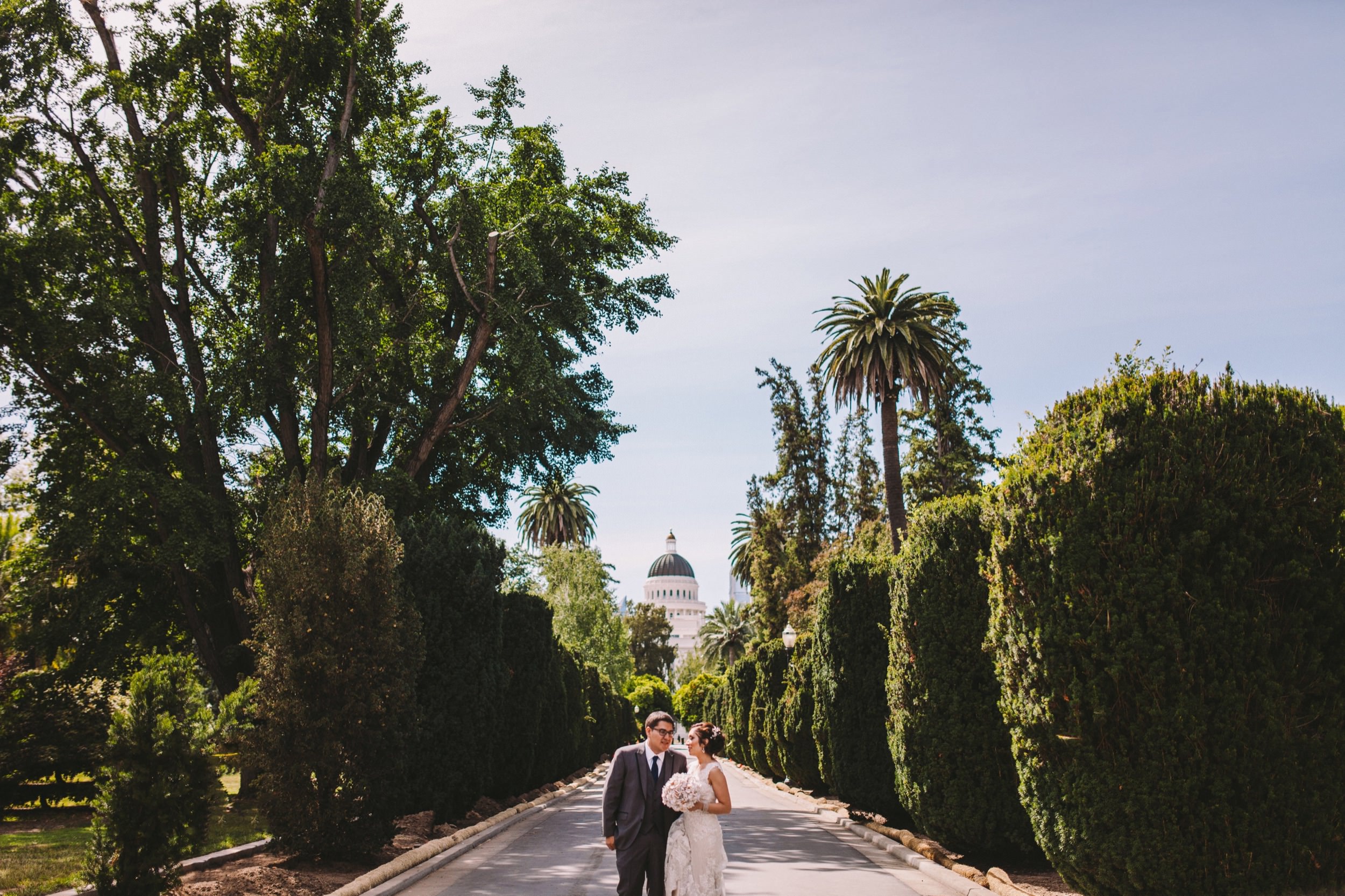 Sacramento Sutter Club & Capitol Building Wedding-43.jpg