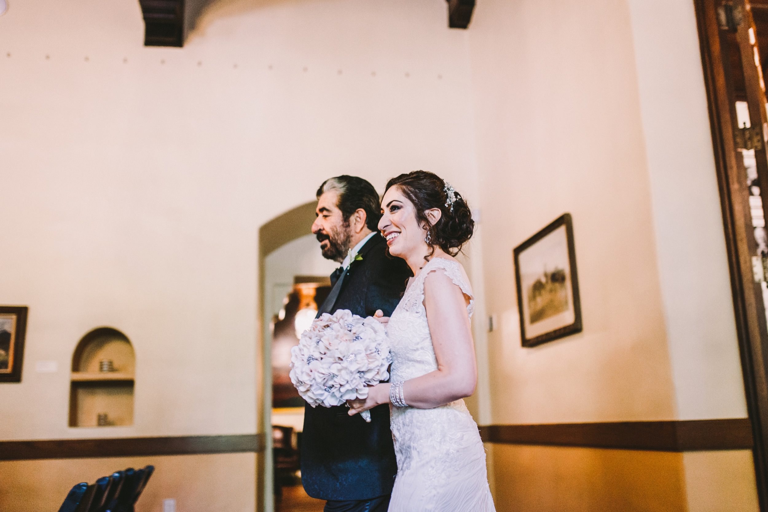 Sacramento Sutter Club & Capitol Building Wedding-94.jpg