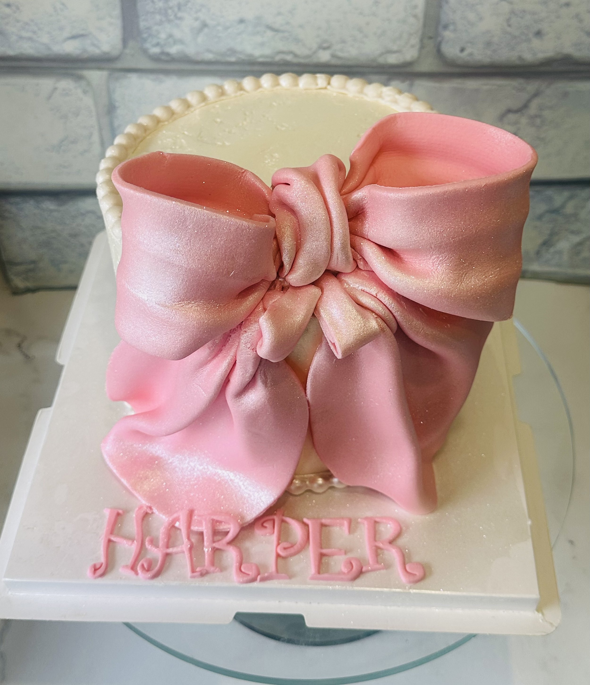 Bow Cake Harper.jpeg