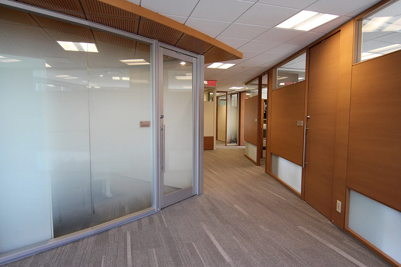 Floor 20 - Offices - web.jpg