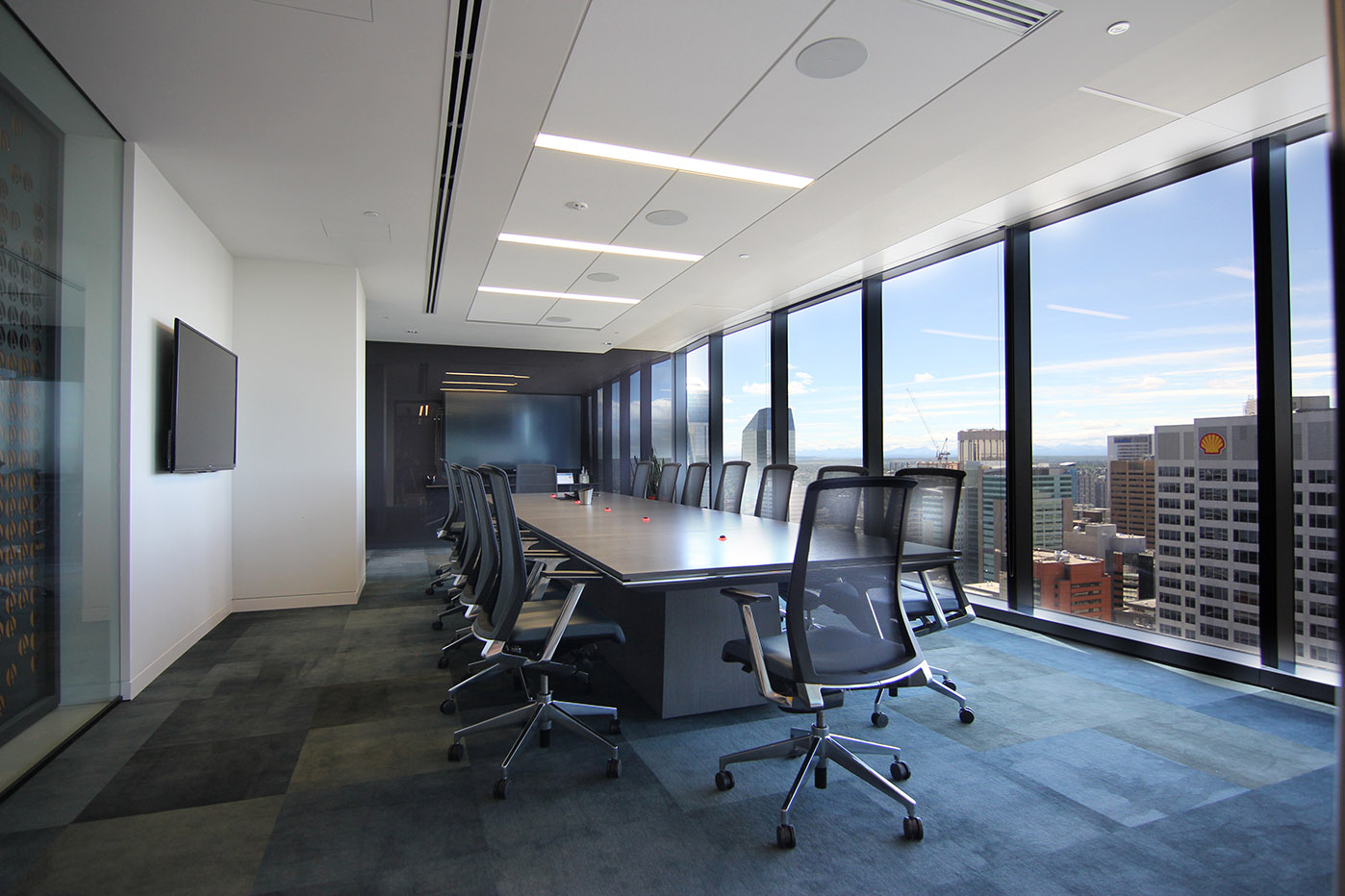 Floor 32 - 32004 - Web.jpg