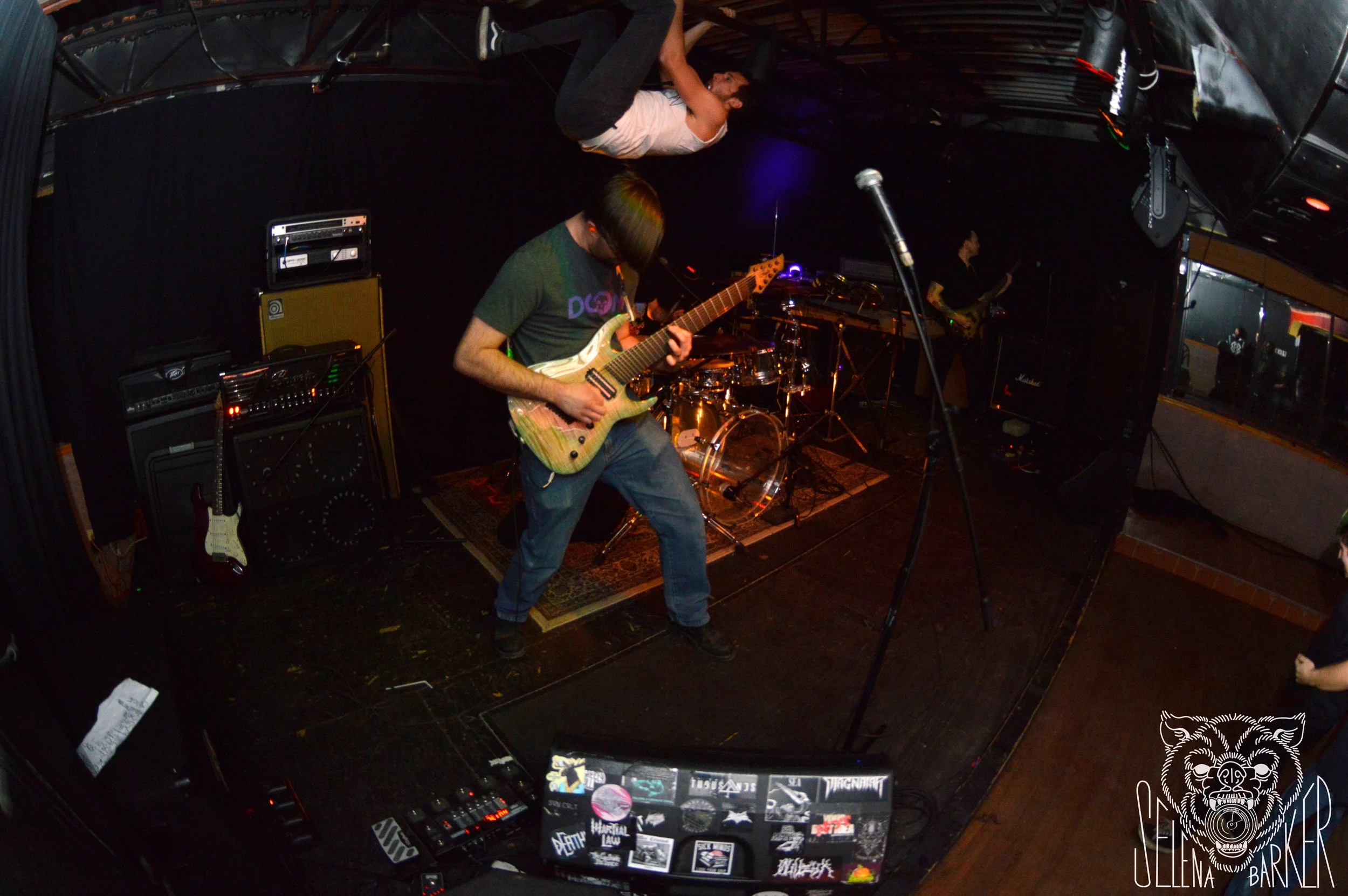 DERANGED YOUTH