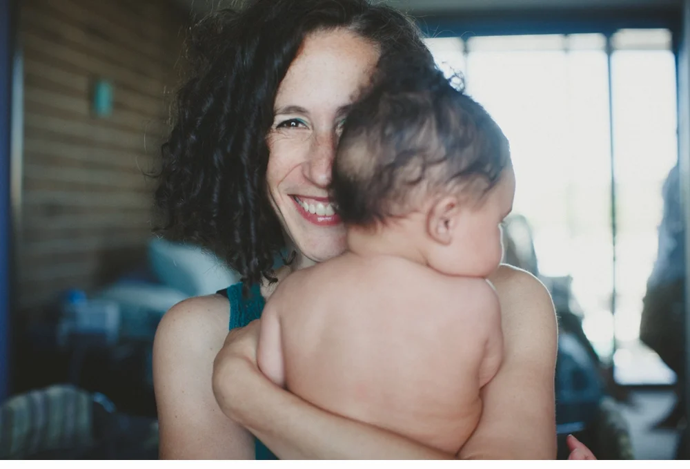 Seattle_Indoor_Lifestyle_Newborn_Family_Photographer 19.jpg