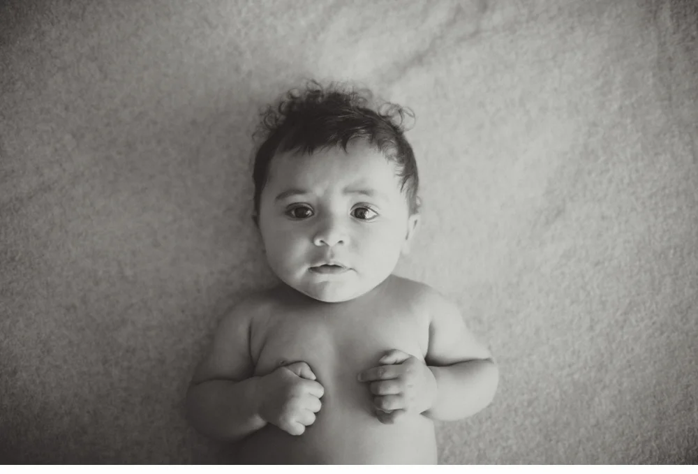 Seattle_Indoor_Lifestyle_Newborn_Family_Photographer 38.jpg