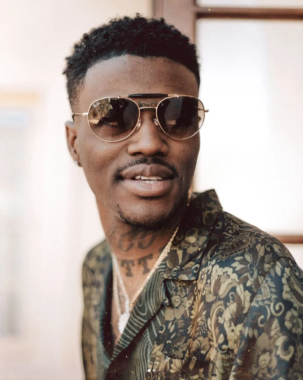 Screen+Shot+2022-06-13+at+10.02.37+PM copyb.jpg