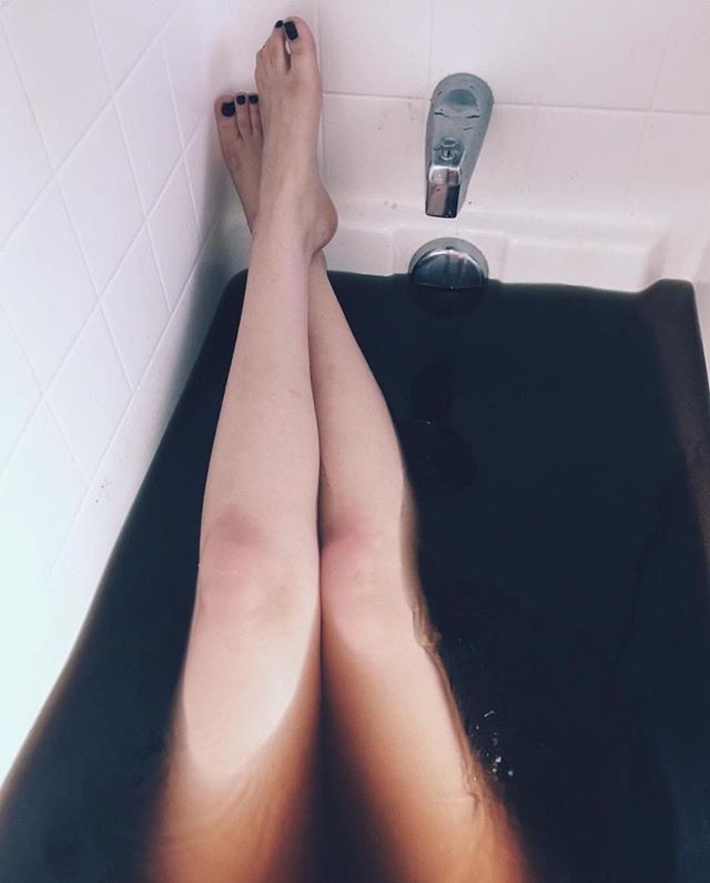 Soak away your sins like @bialoveee, the perfect addition to your health routine in 2019.  The Detox Bomb is infused with 75+ medicine grade trace minerals, magnesium and all natural ingredients that work to nourish your body, rid heavy metals and st