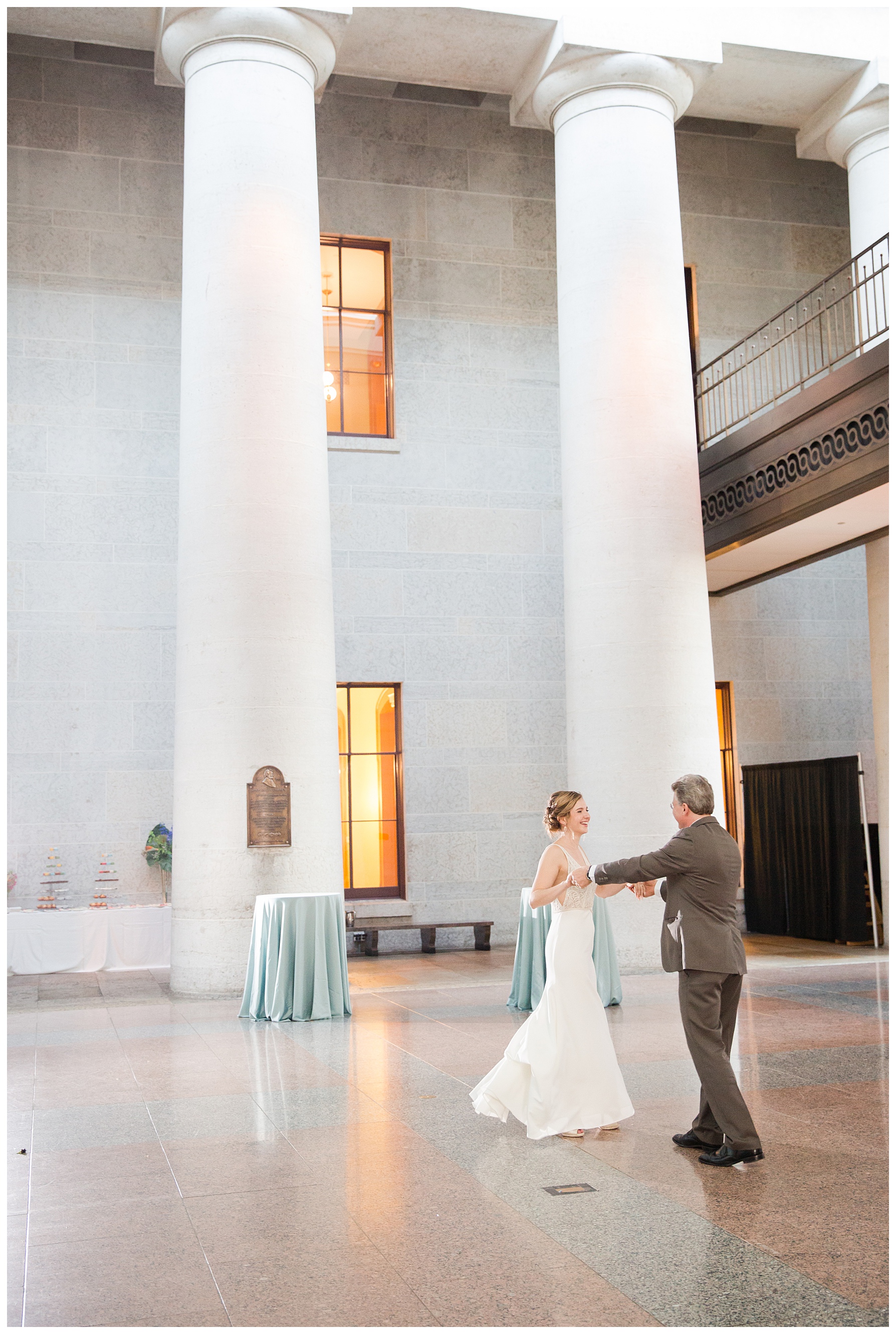 ohio-statehouse-wedding-columbus_0066.jpg