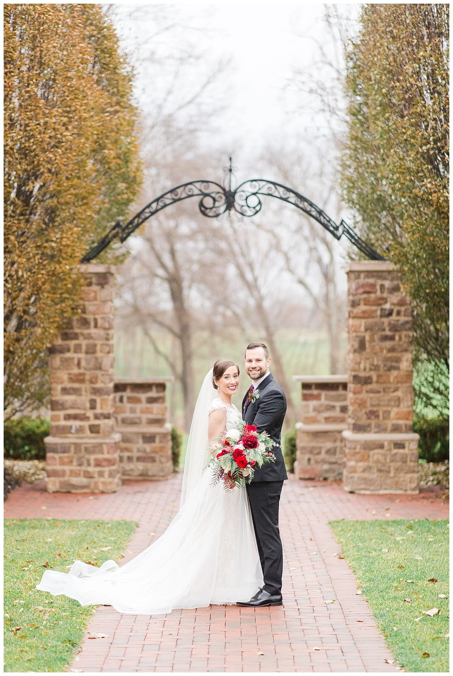 Christmas Wedding at Pinnacle Golf Club, in Grove City, Oh