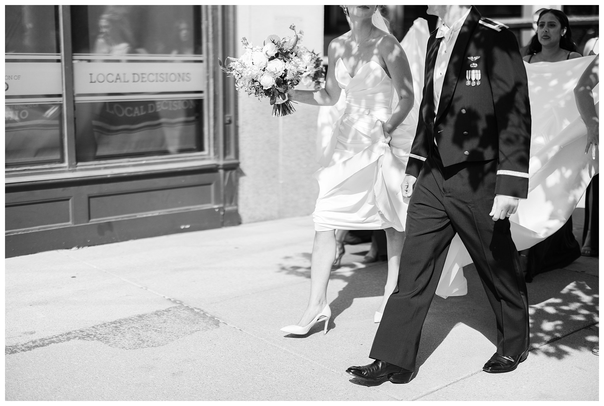 ohio-statehouse-wedding-columbus-ohio_0009.jpg