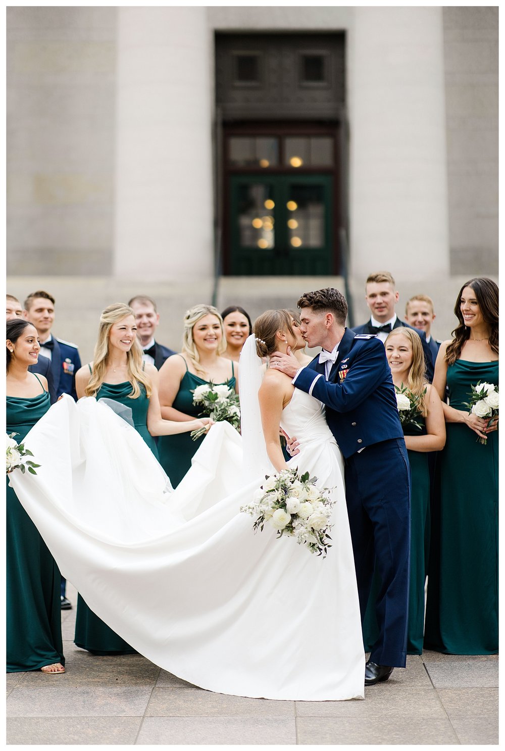 ohio-statehouse-wedding-columbus-ohio_0011.jpg