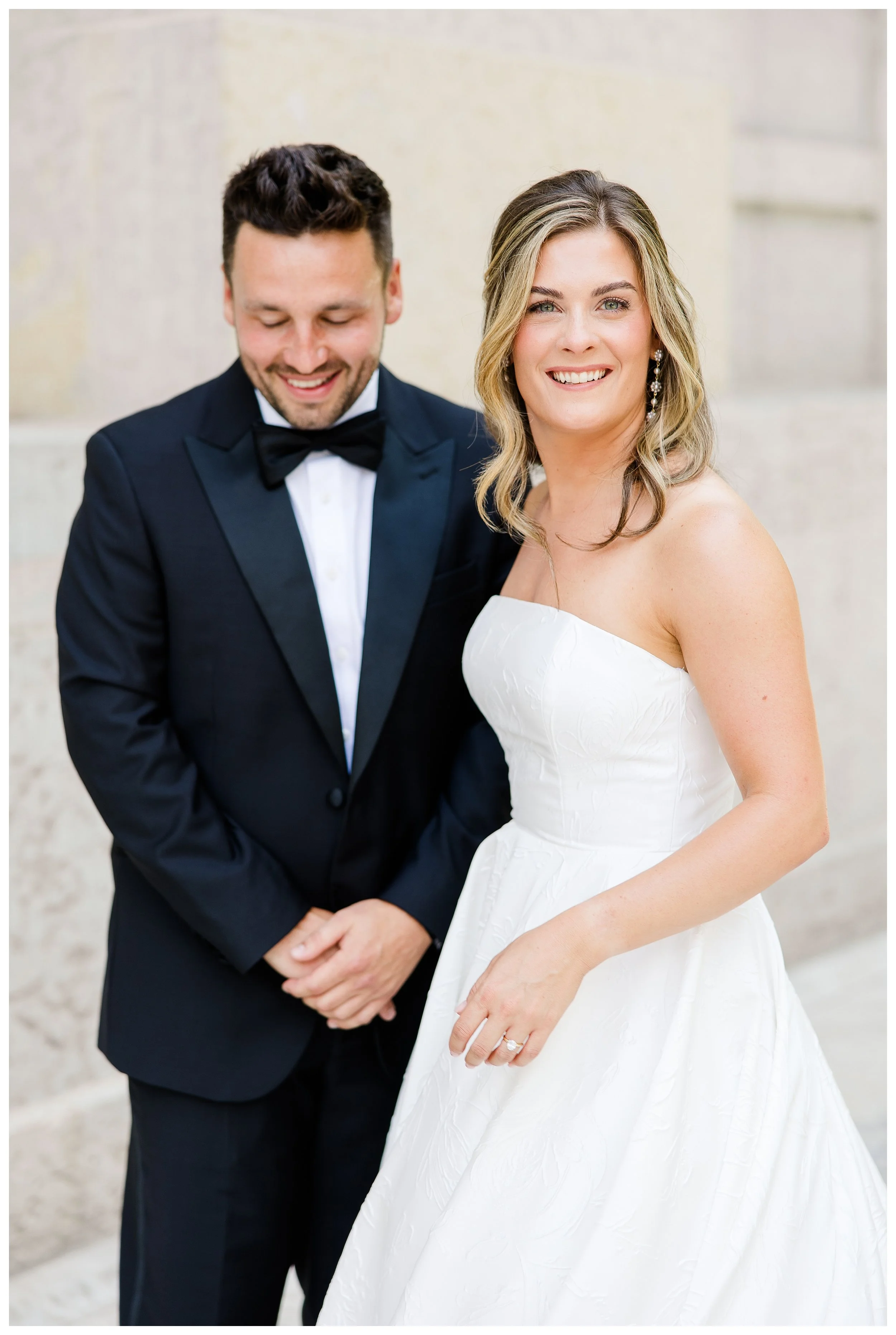 starling studio june Ohio Statehouse wedding_0019.jpg