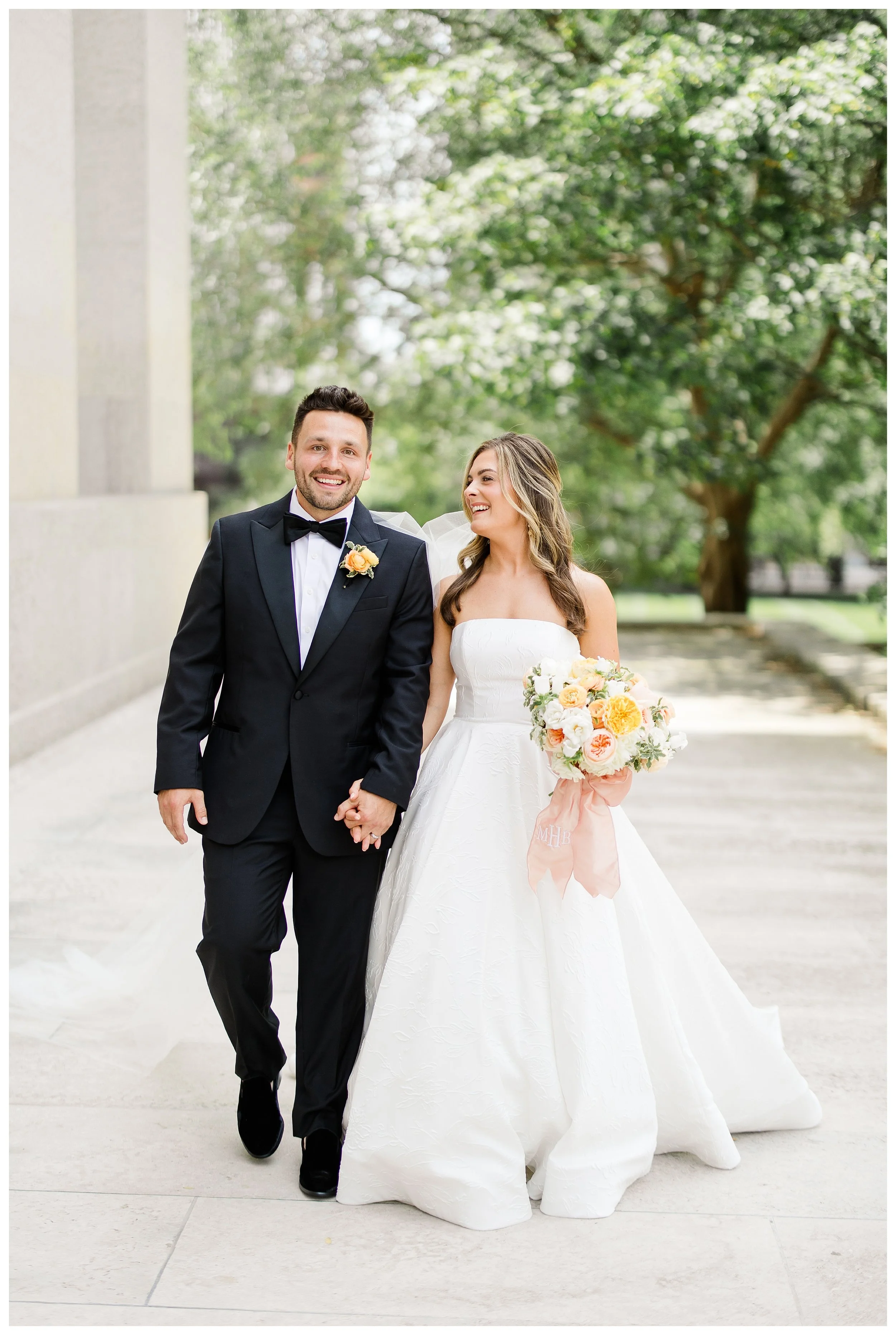 starling studio june Ohio Statehouse wedding_0021.jpg