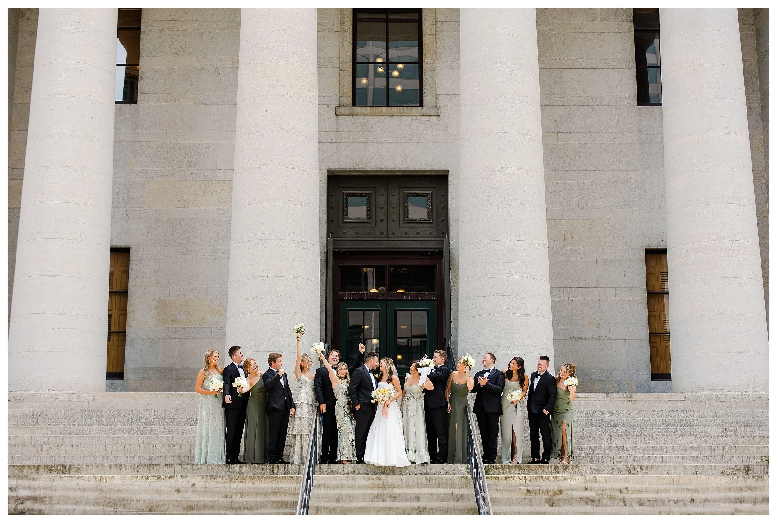 starling studio june Ohio Statehouse wedding_0034.jpg