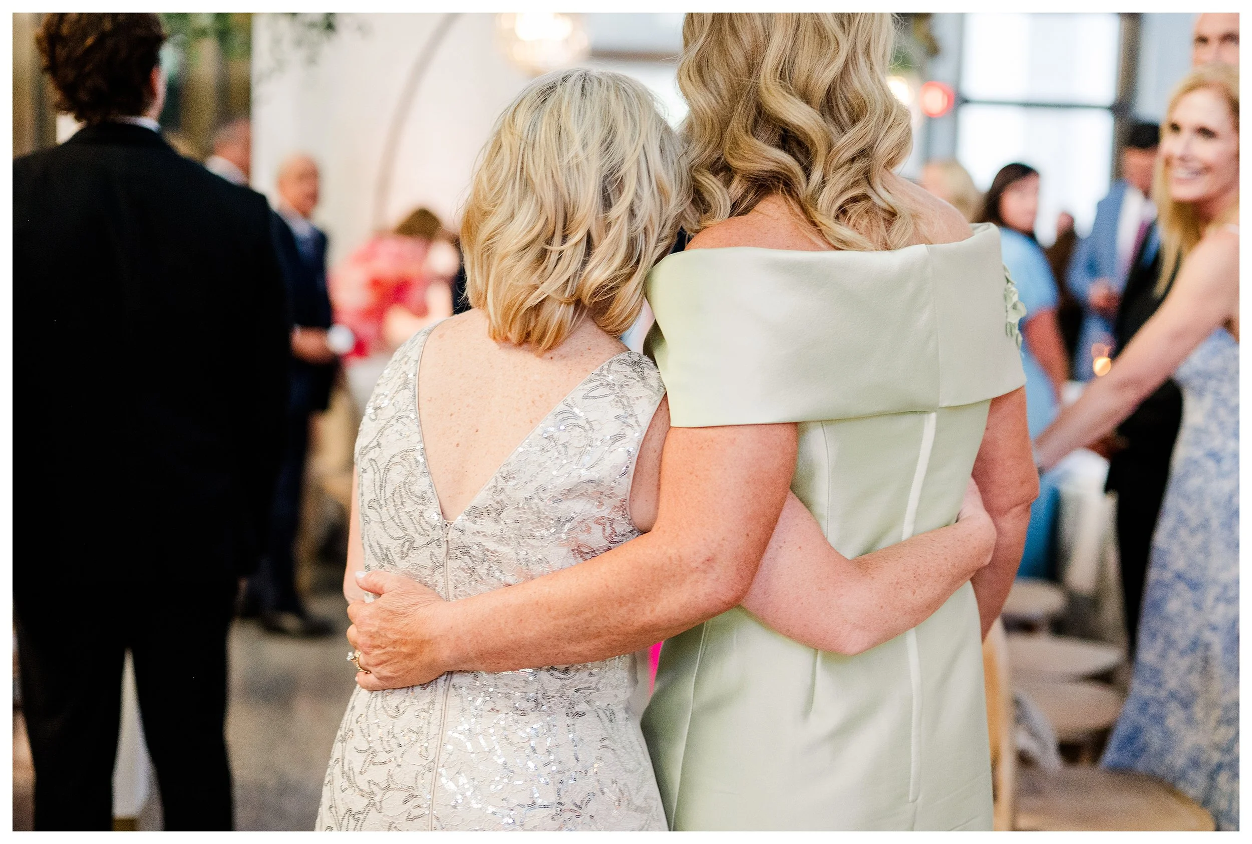 starling studio june Ohio Statehouse wedding_0062.jpg