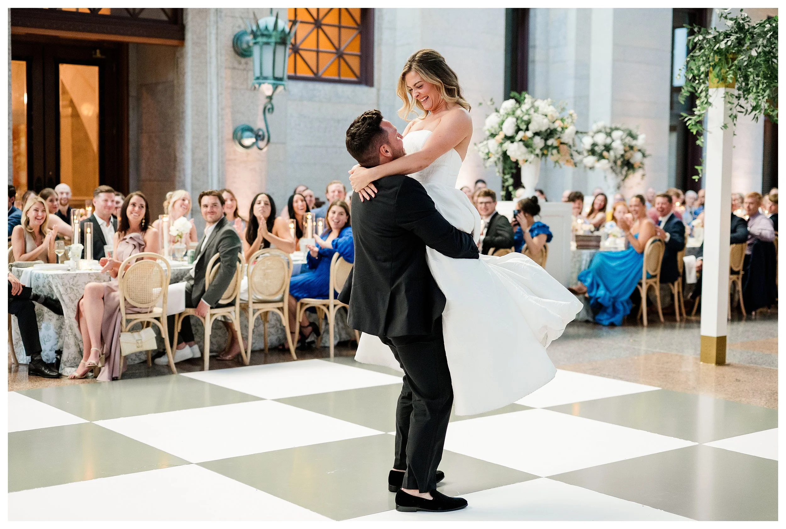 starling studio june Ohio Statehouse wedding_0063.jpg
