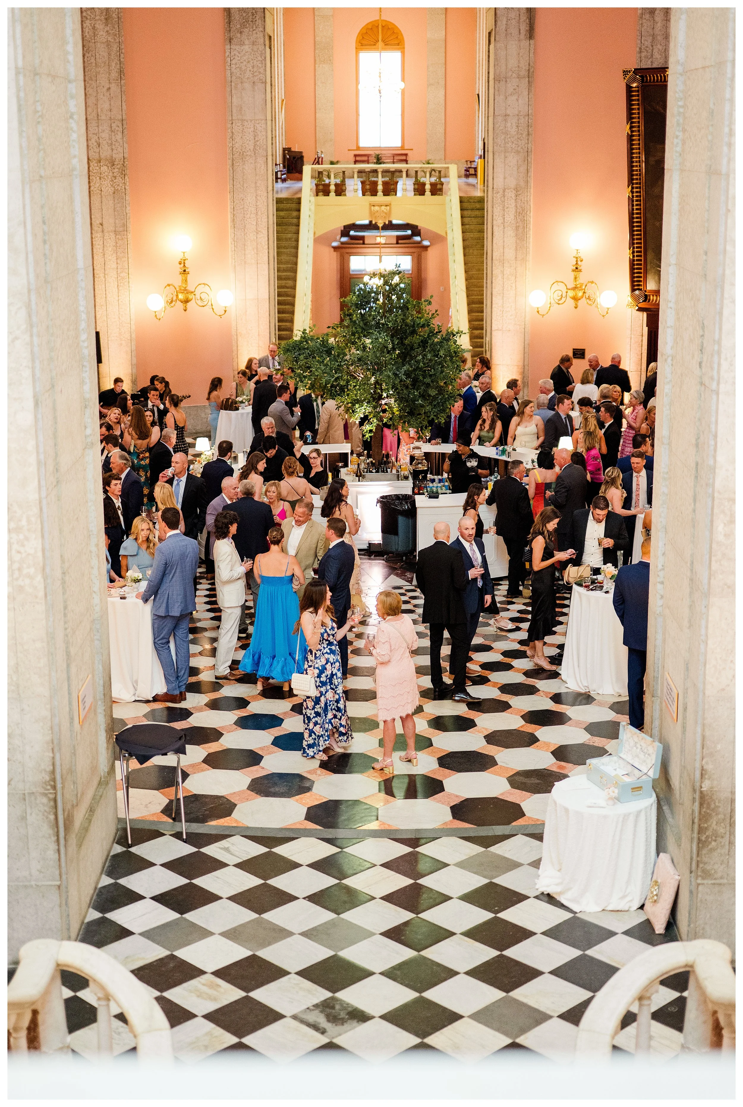 starling studio june Ohio Statehouse wedding_0053.jpg