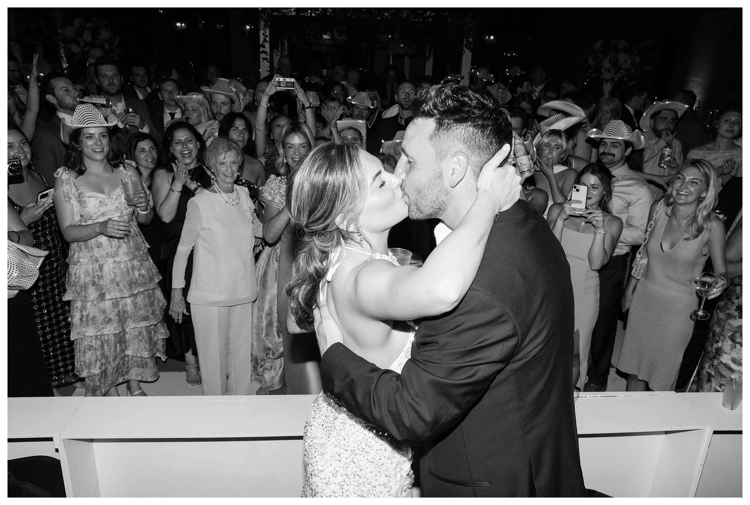 starling studio june Ohio Statehouse wedding_0096.jpg