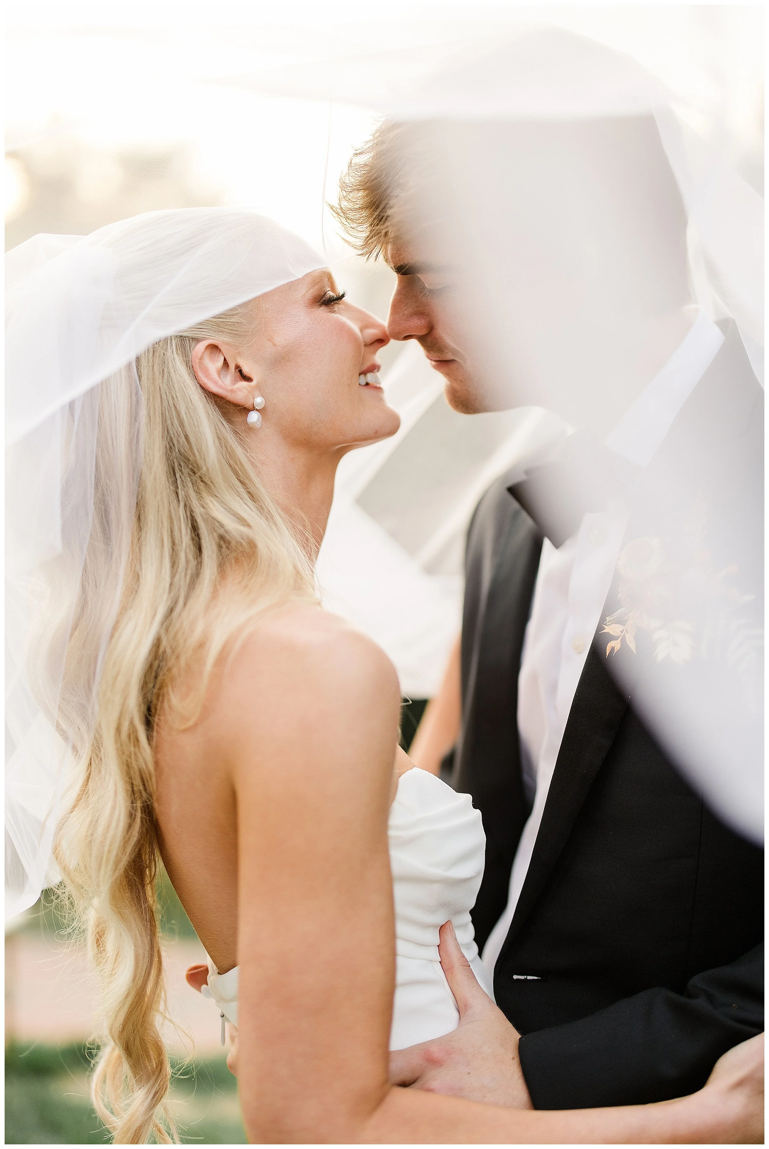 Ellie and Connor's Dreamy Autumn Wedding at Jeffrey Mansion