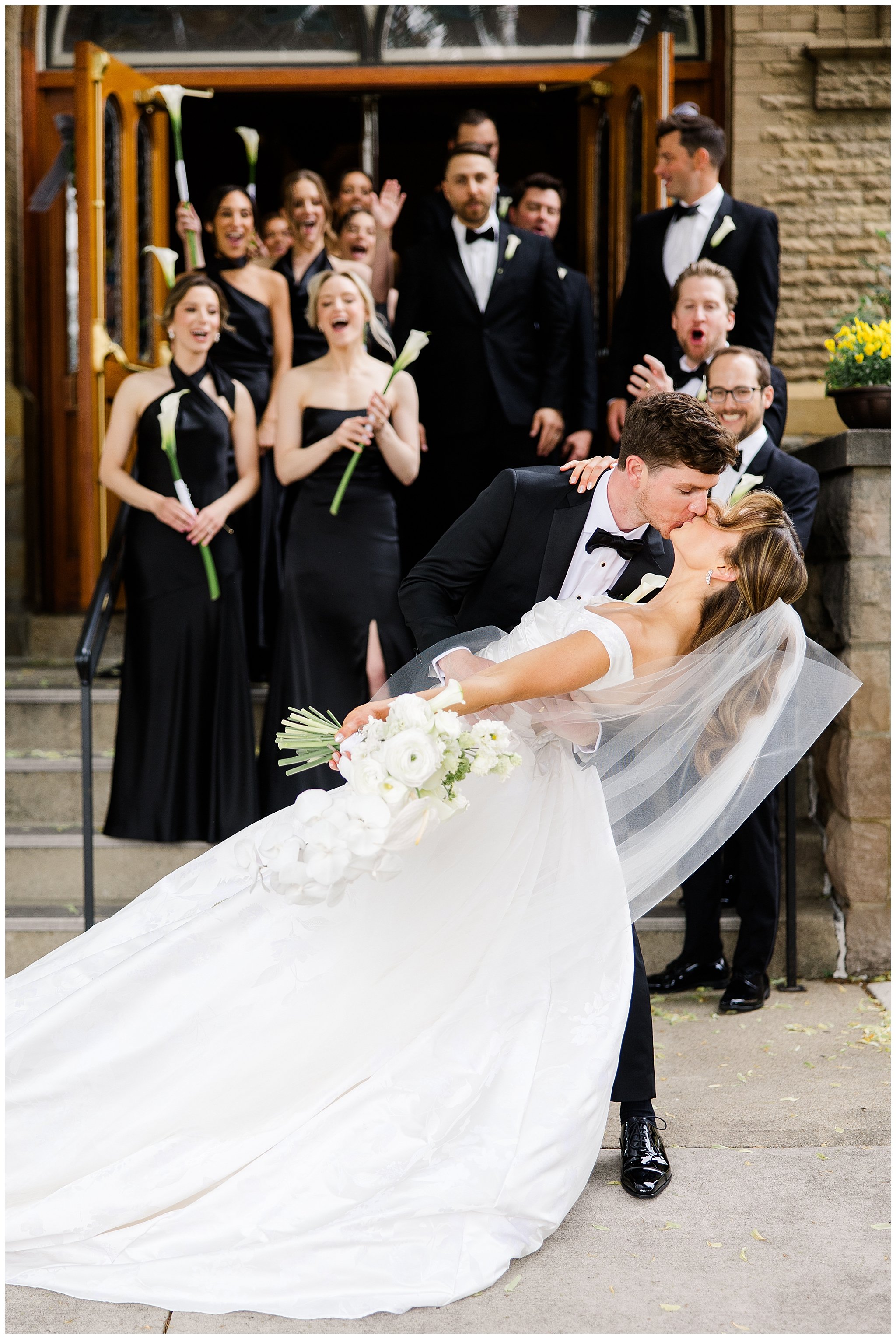 columbuschurchweddinggrandexit_0202.jpg