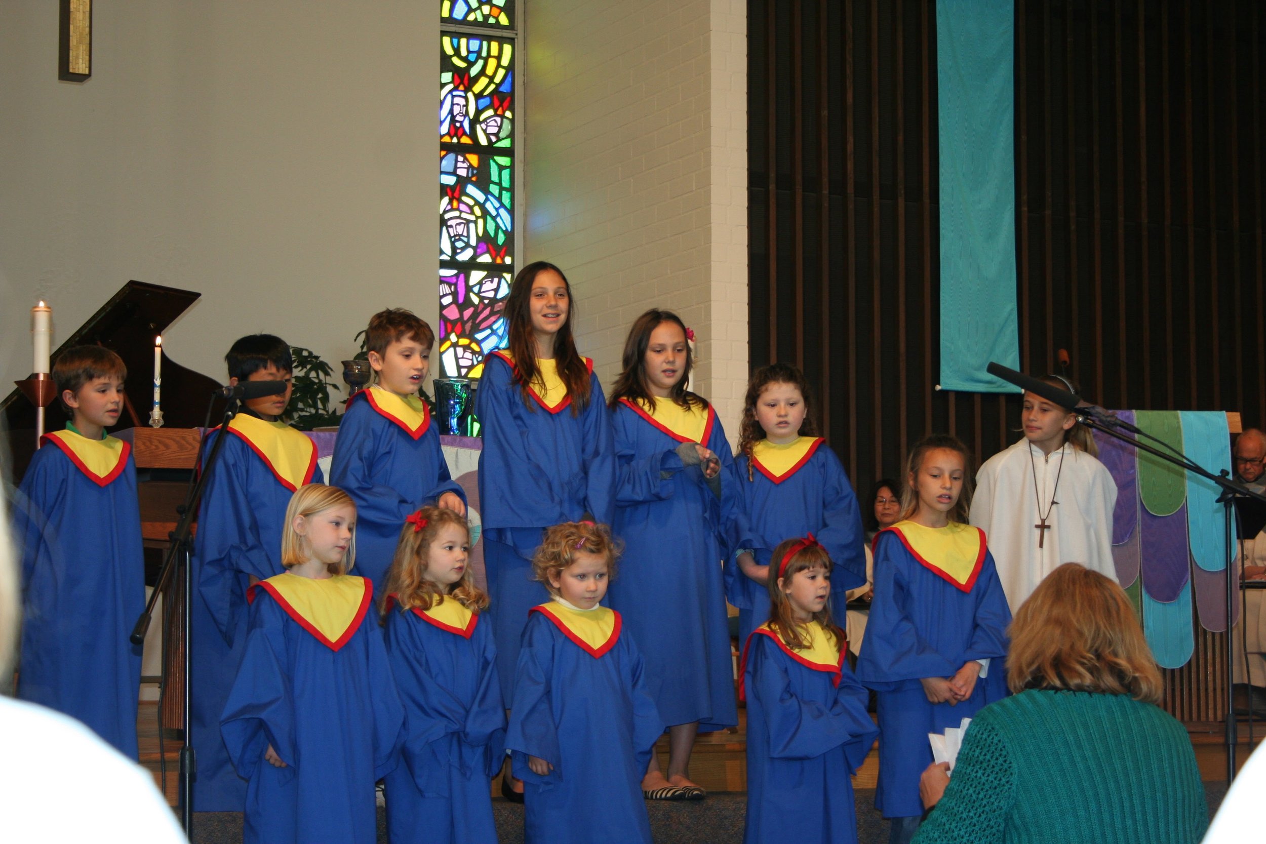 Children's Choir performs on Toberman Sunday.jpg
