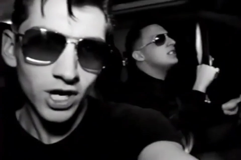 ARTIC MONKEYS - R U MINE?