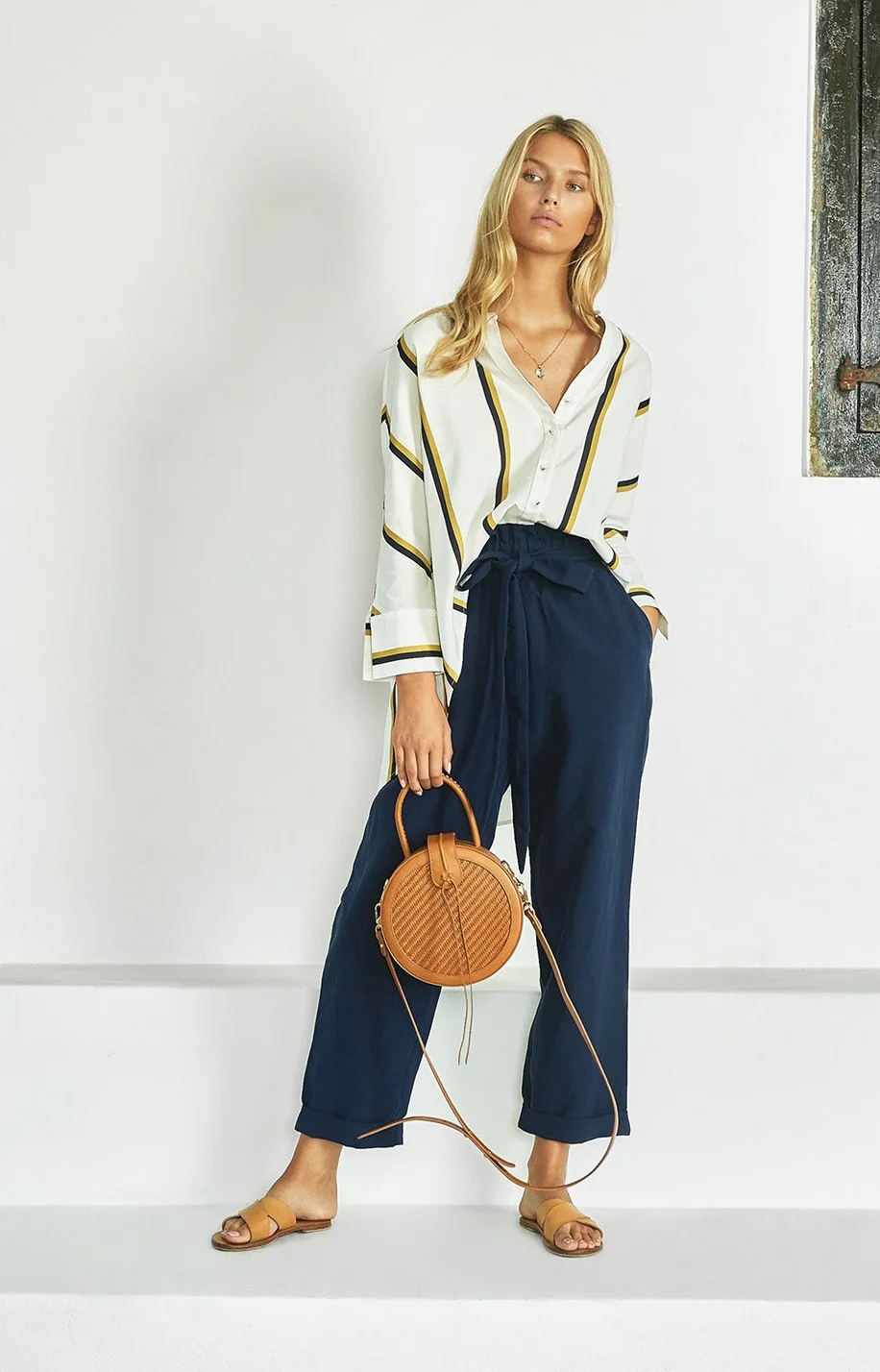 809_ESTELLE-PAINTERS-SHIRT_BONNEAU-STRIPE_BAG.jpg