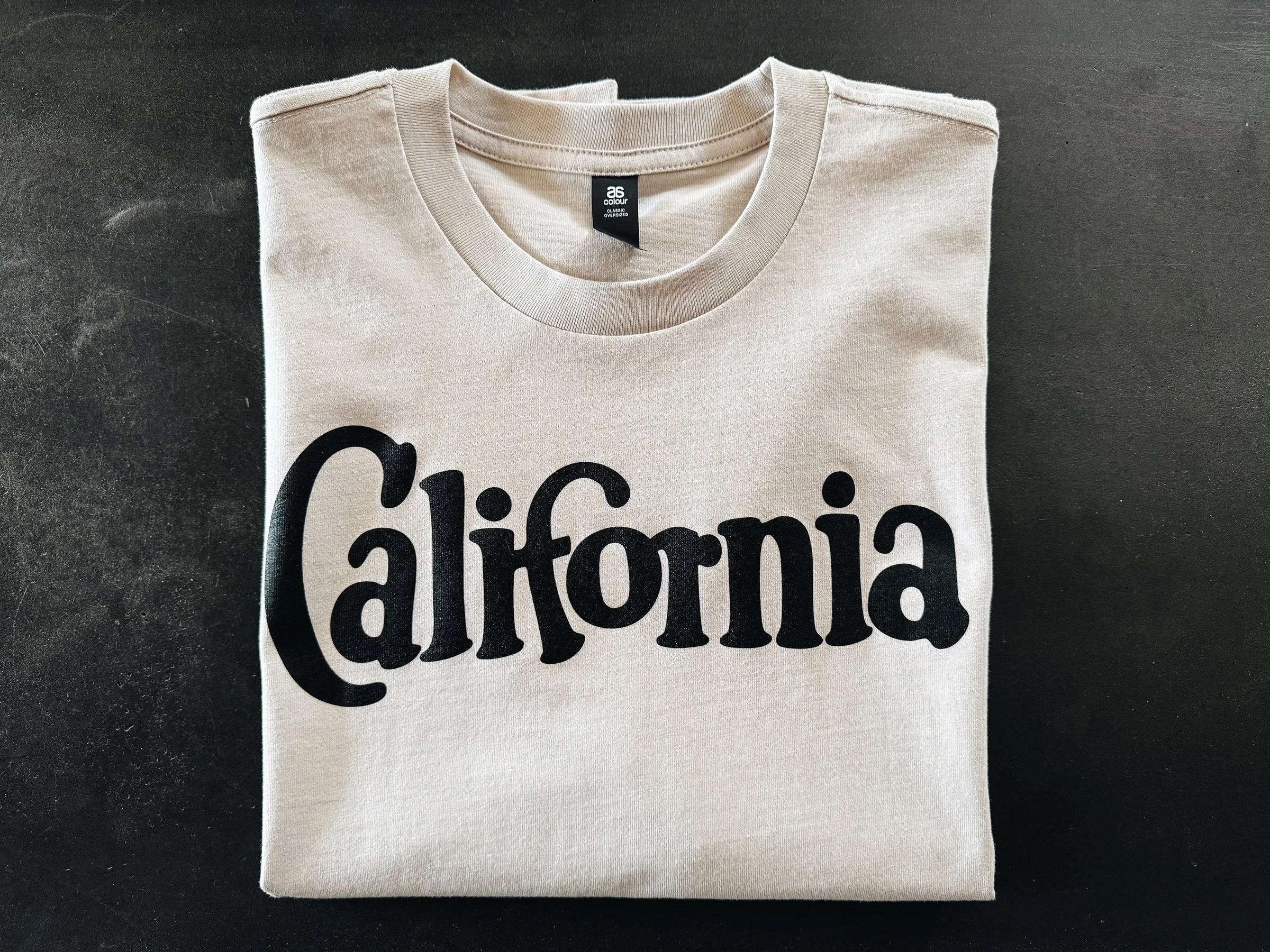 California_Oversized_Tee_1.jpg
