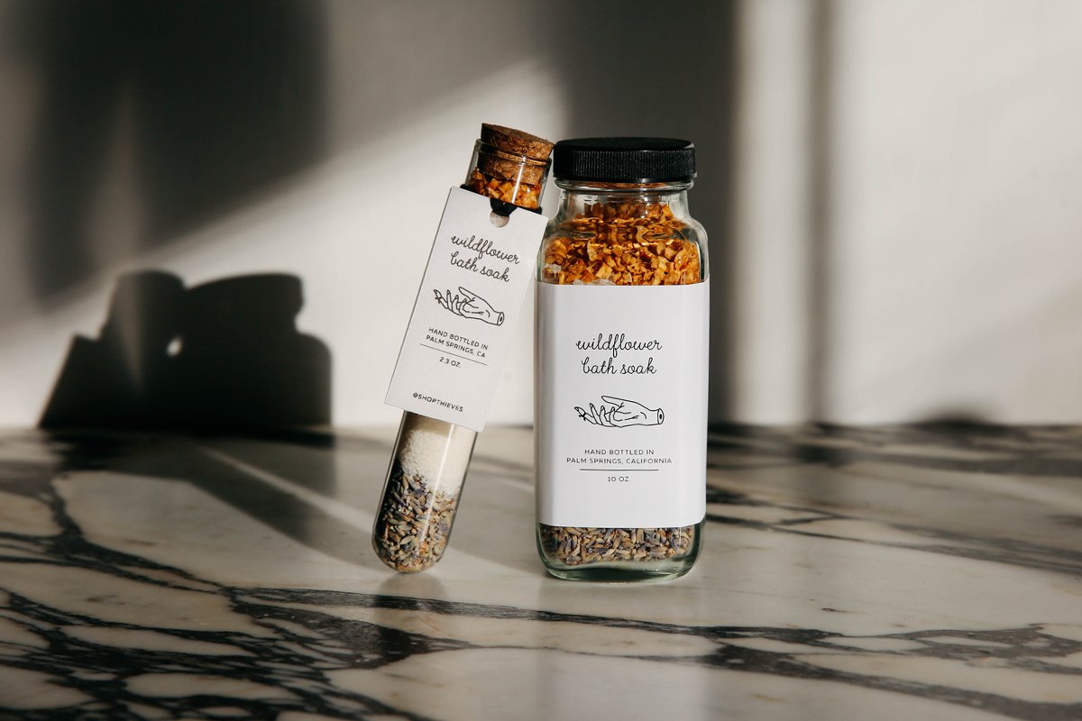 Wildflower_Bath_Soak_2.jpg
