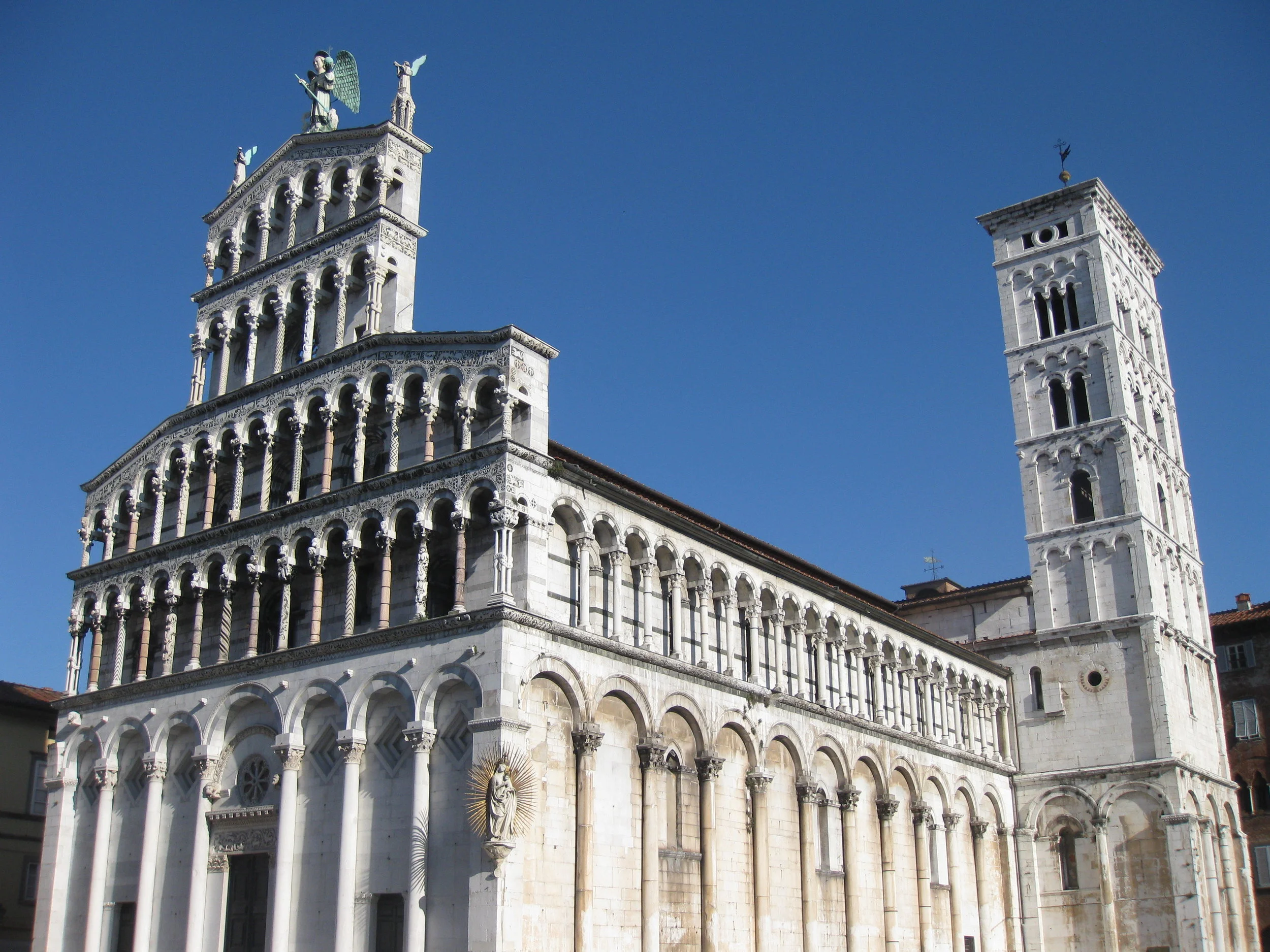 Lucca and Small-town Tuscany: February 11-19, 2018