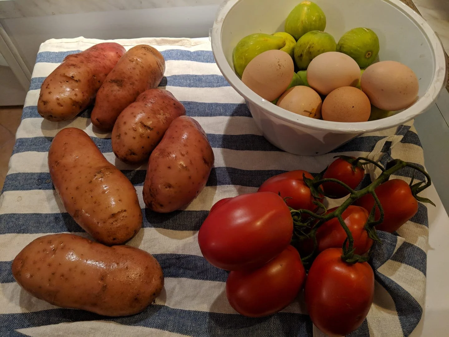 Matt’s notes from Soriano: Neighbors and food