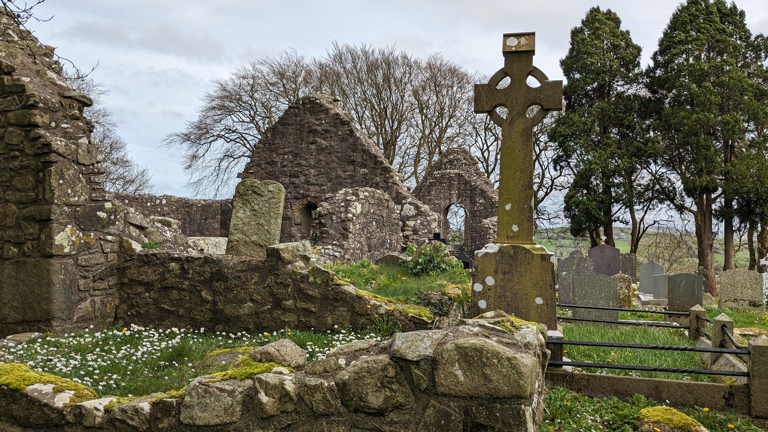 Little Roads Europe Ireland ancient abbey ruins.jpg
