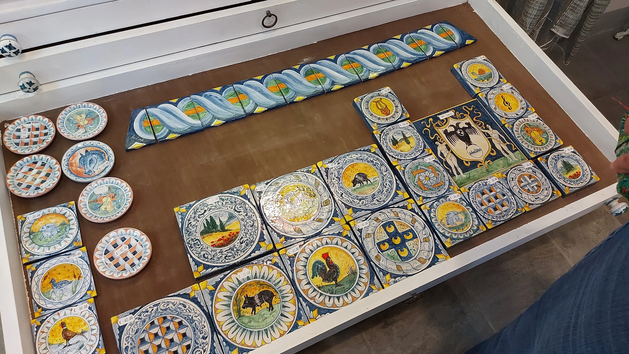 Little Roads Europe Tuscany ceramic artist.jpg