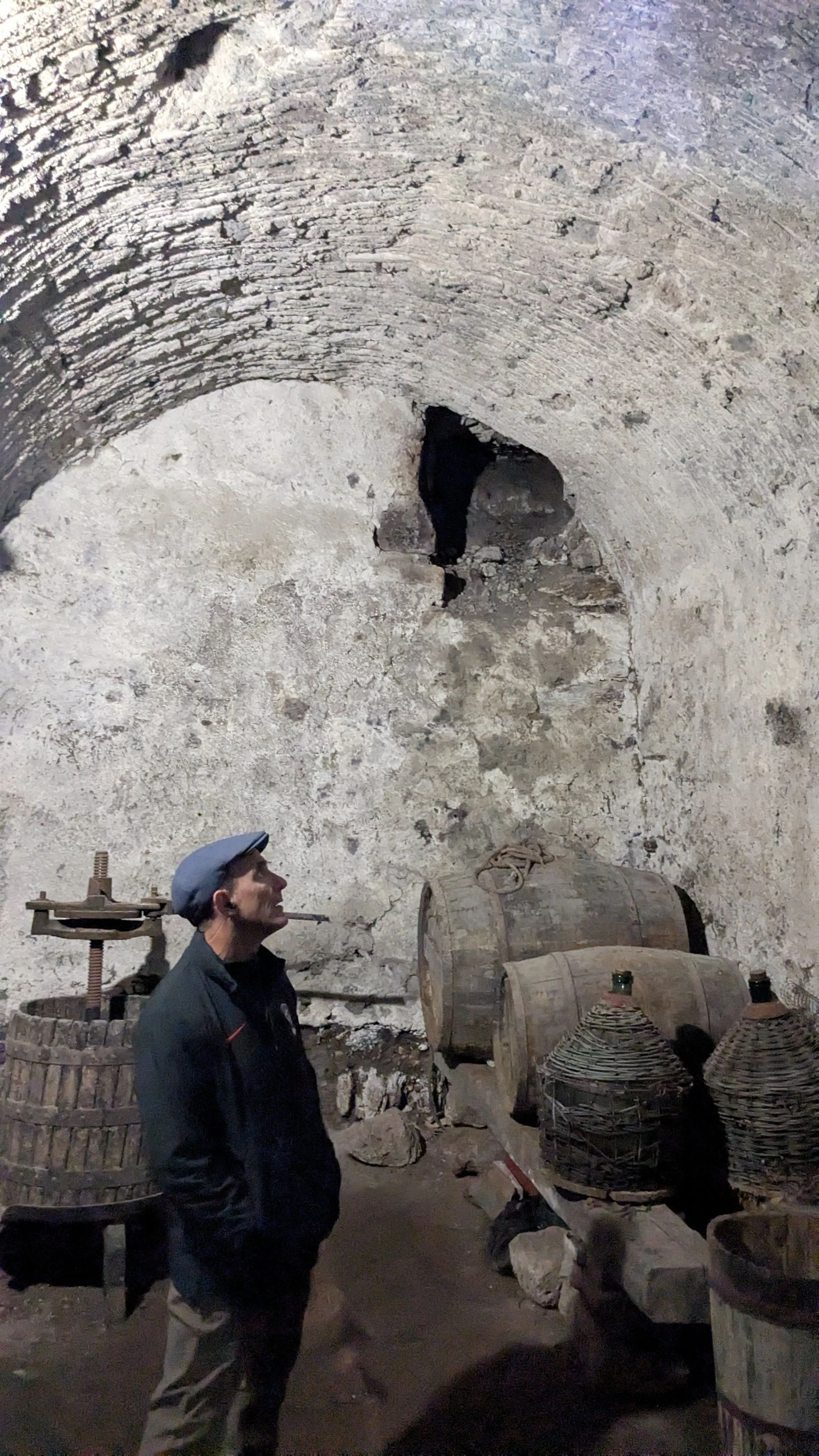 Little Roads Europe Orte sotteranea 2.jpg