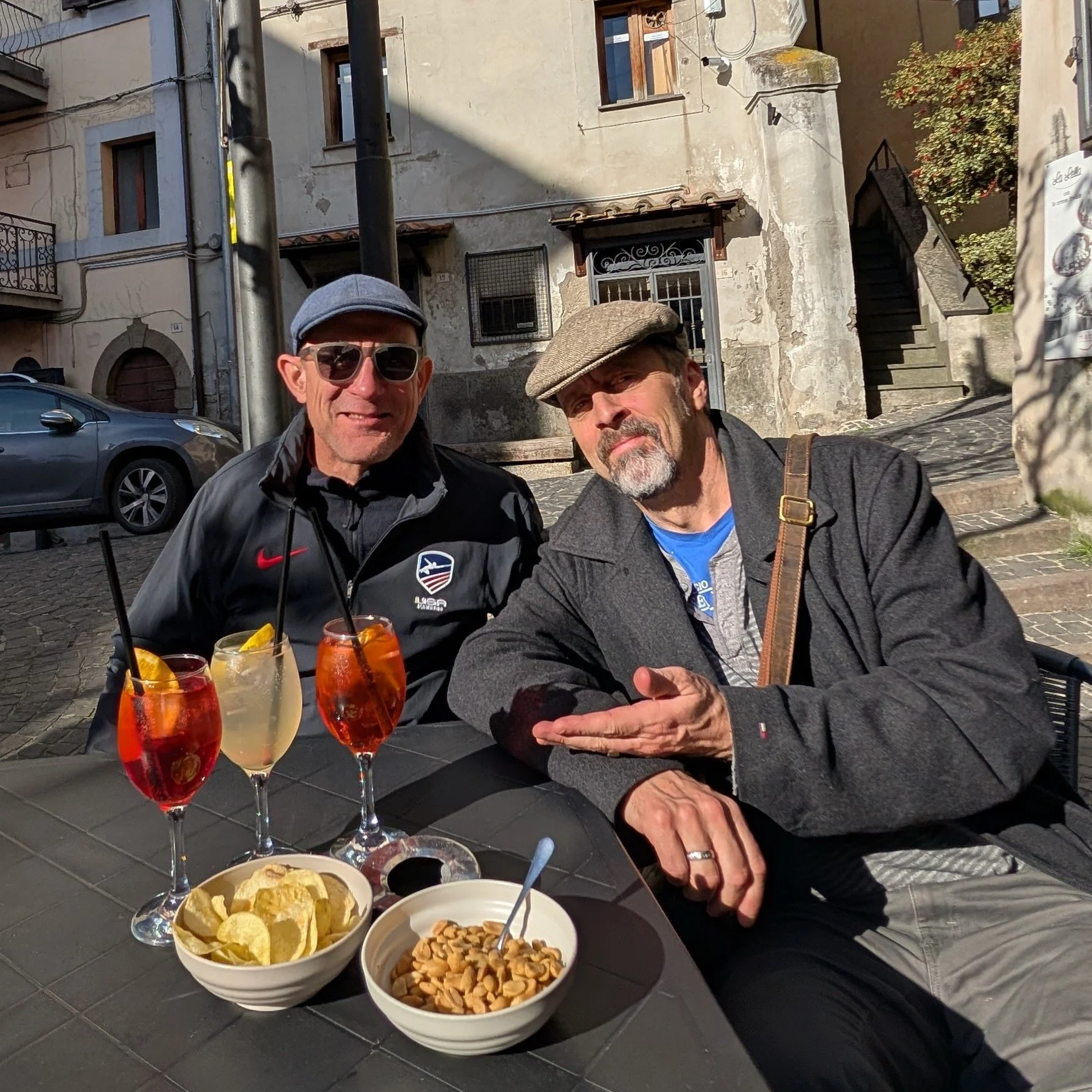 Matt's old friedn comes to visit Italy
