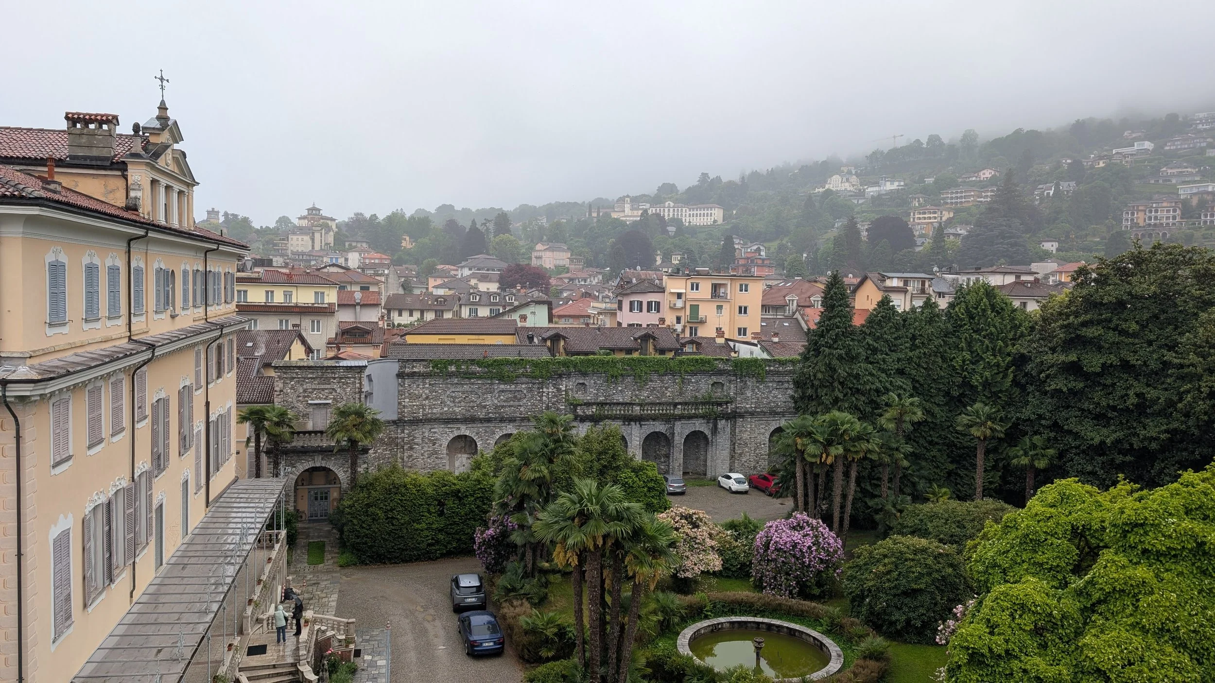 Little Roads Europe Italy lakes views 4.jpg