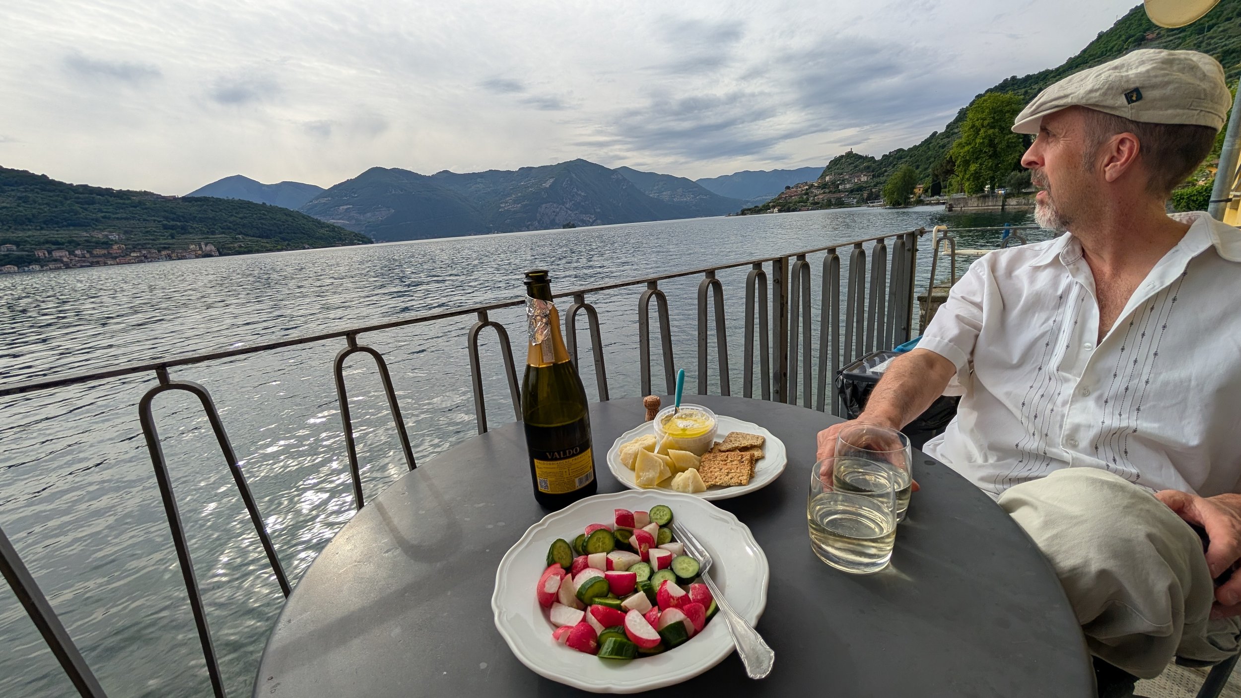 Little Roads Europe Italy lakes spots 4.jpg