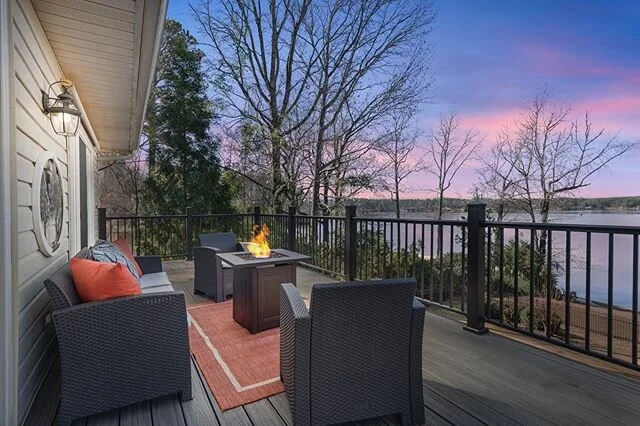 The landing at Jackson Lake. An Airbnb located in Monticello, Ga. -
-
-
-
www.estateexposure.com
-
-
-
-
-
#airbnb #estateexposure #monticello #atlanta #photographer #realestate #airbnbsuperhost #atlantaphotographer #dreamhome #monticelloatl #estatee