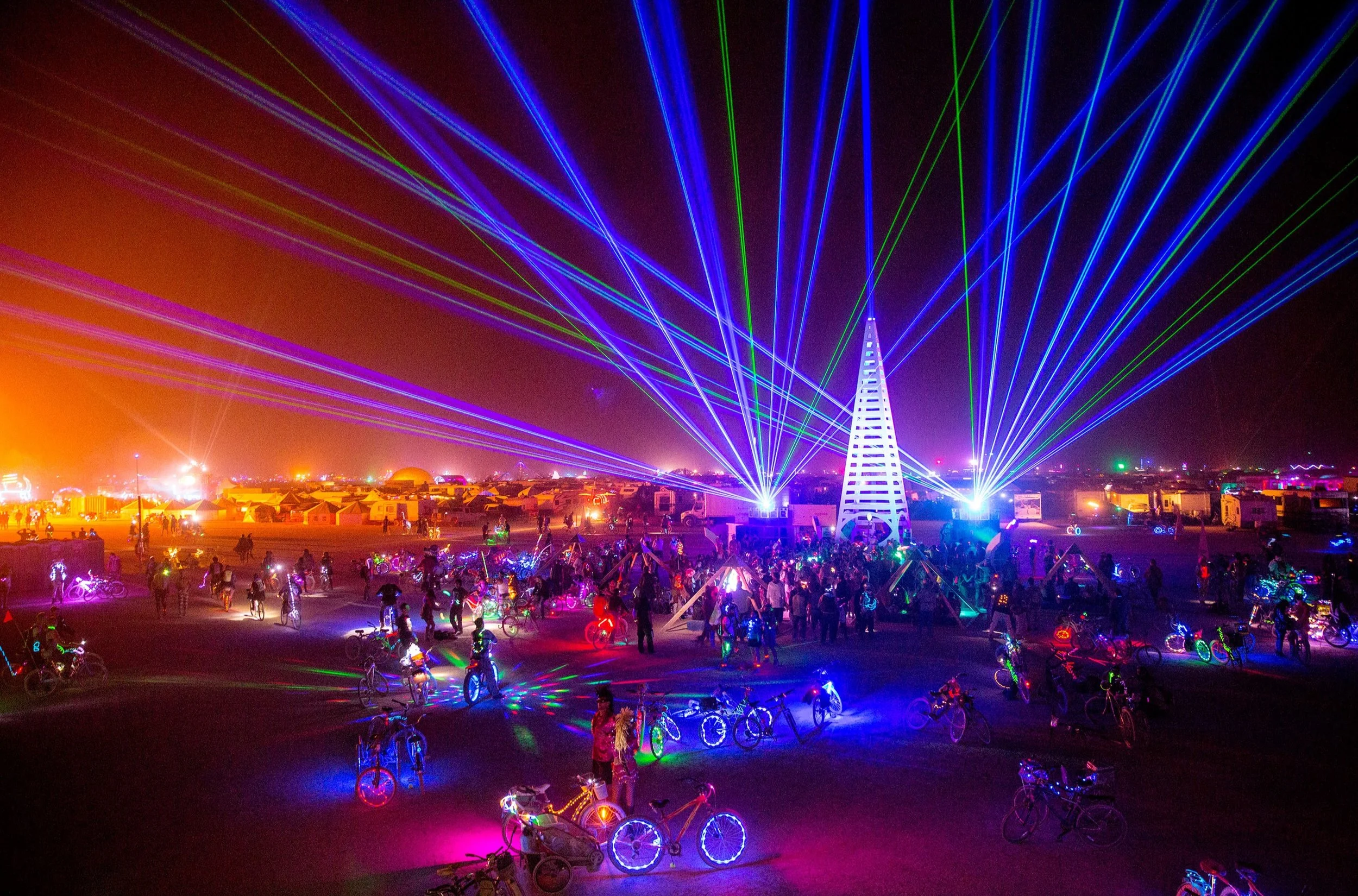 Fear & Moaning in Reno; A Brettbart Descent Into The Heart Of Burning Man