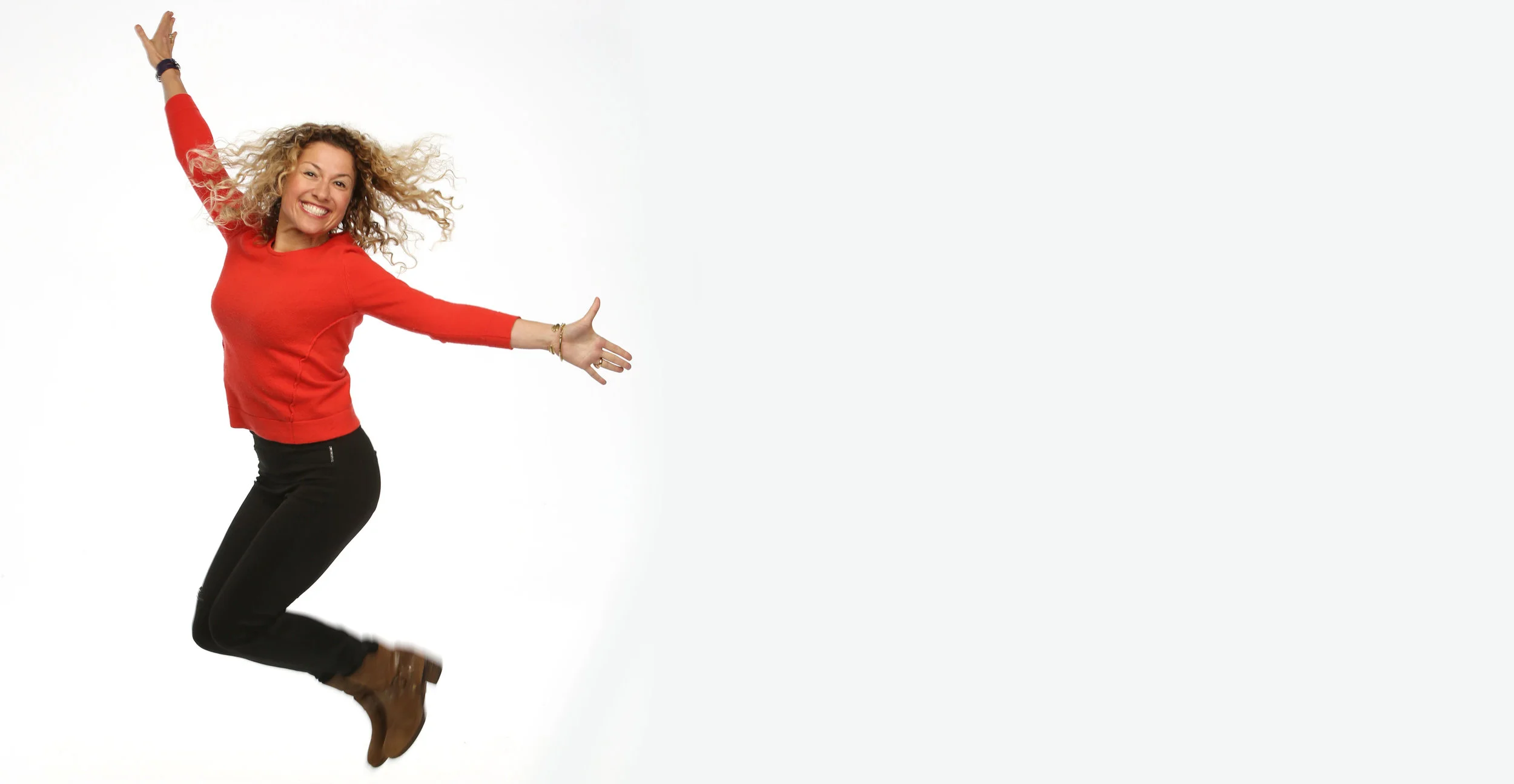 aimee-bkg-jumpjump.jpg