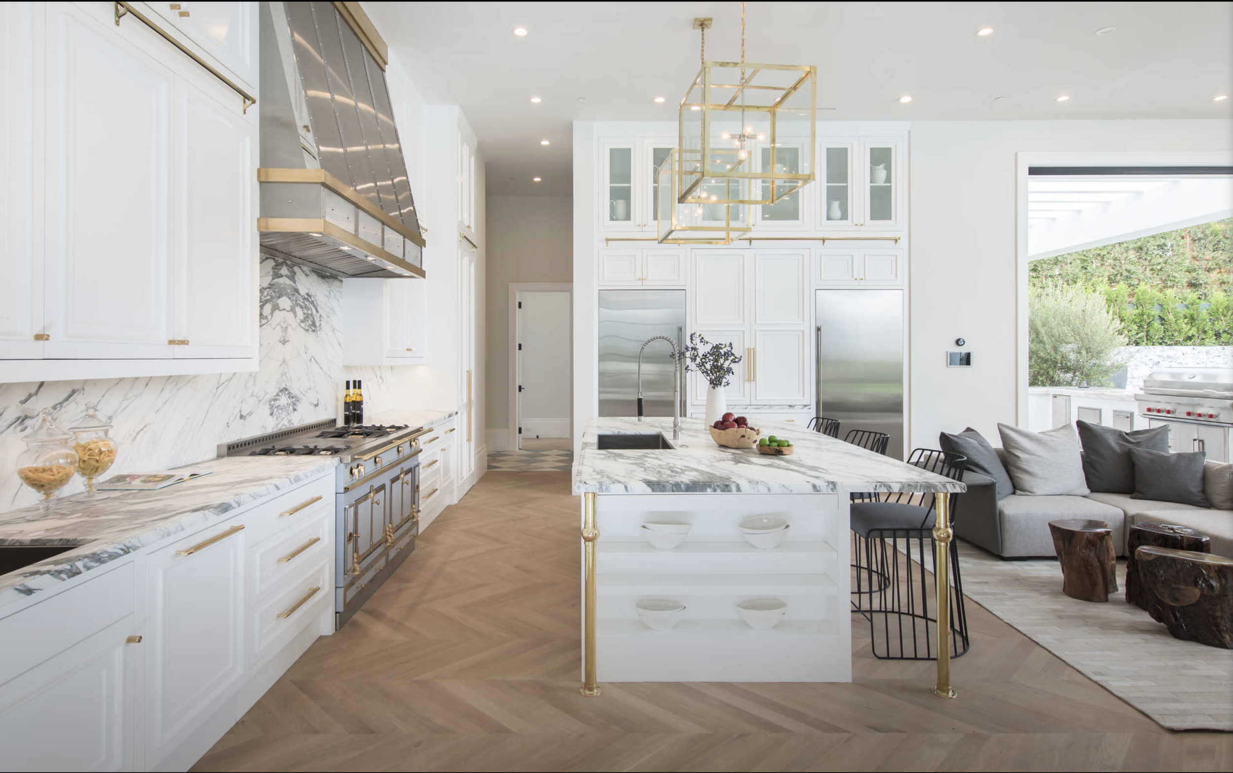 4-Kitchen 2.png