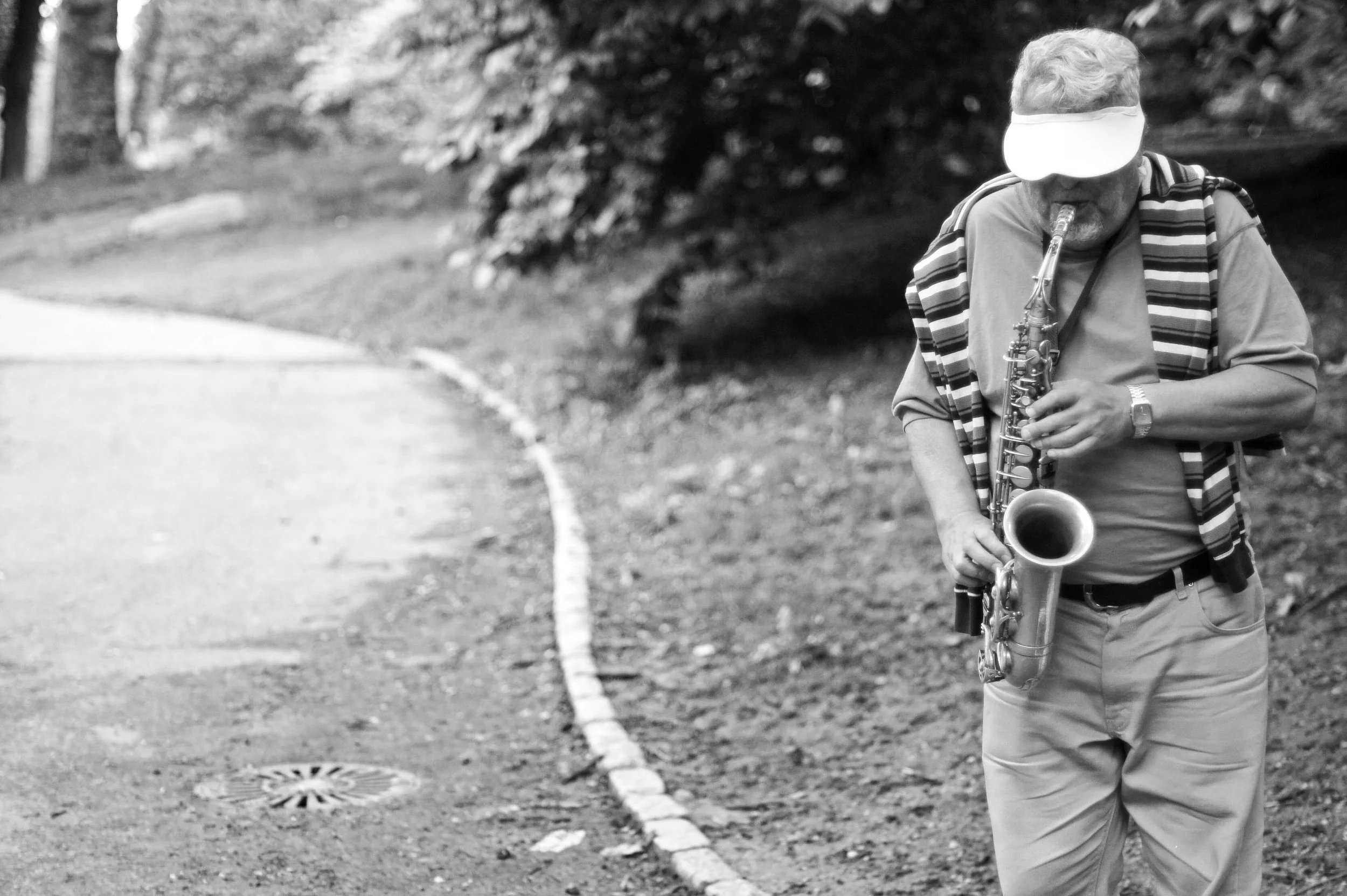 sax2.jpg