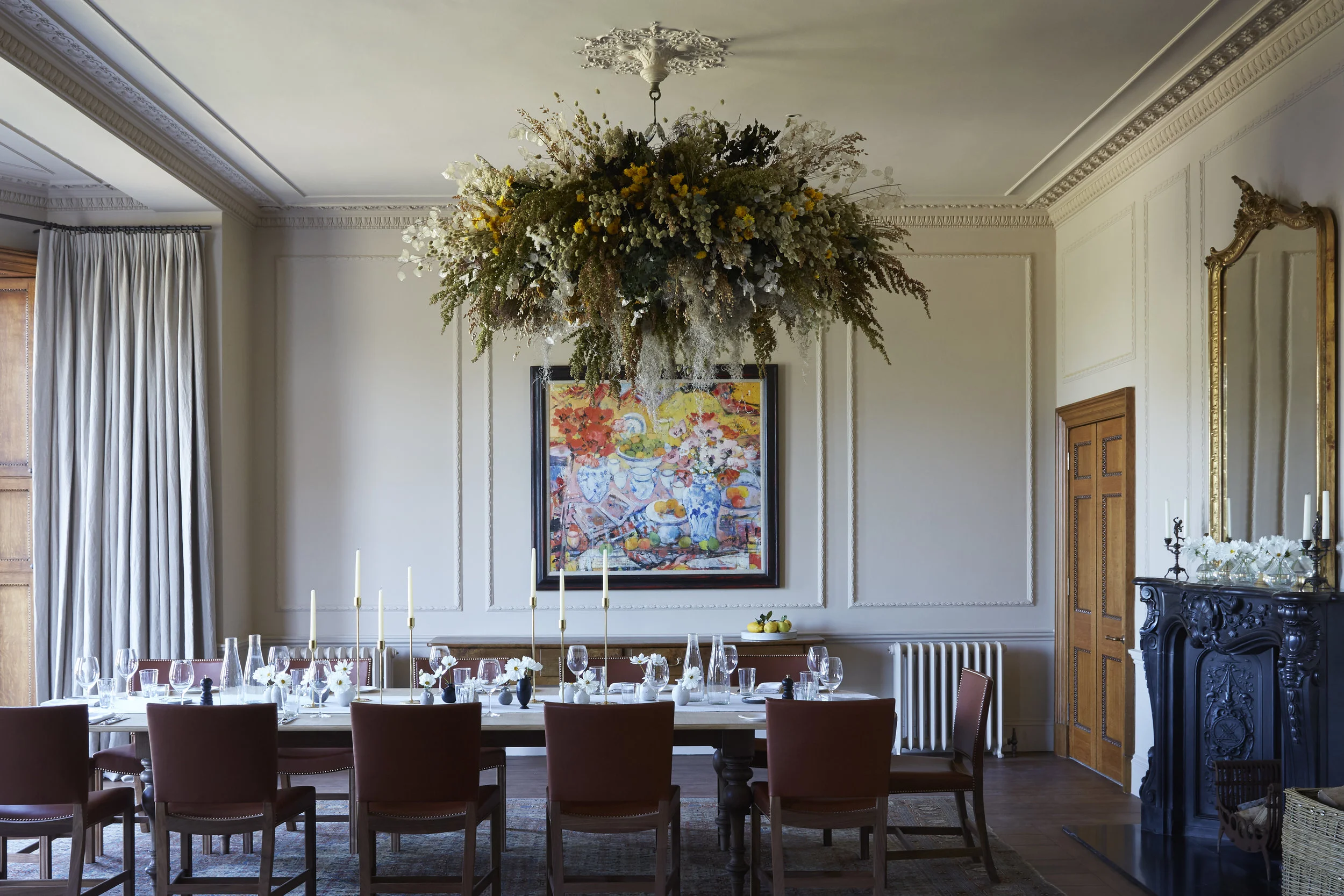 Hi_97324807_HP_Dining_Room_1.jpg
