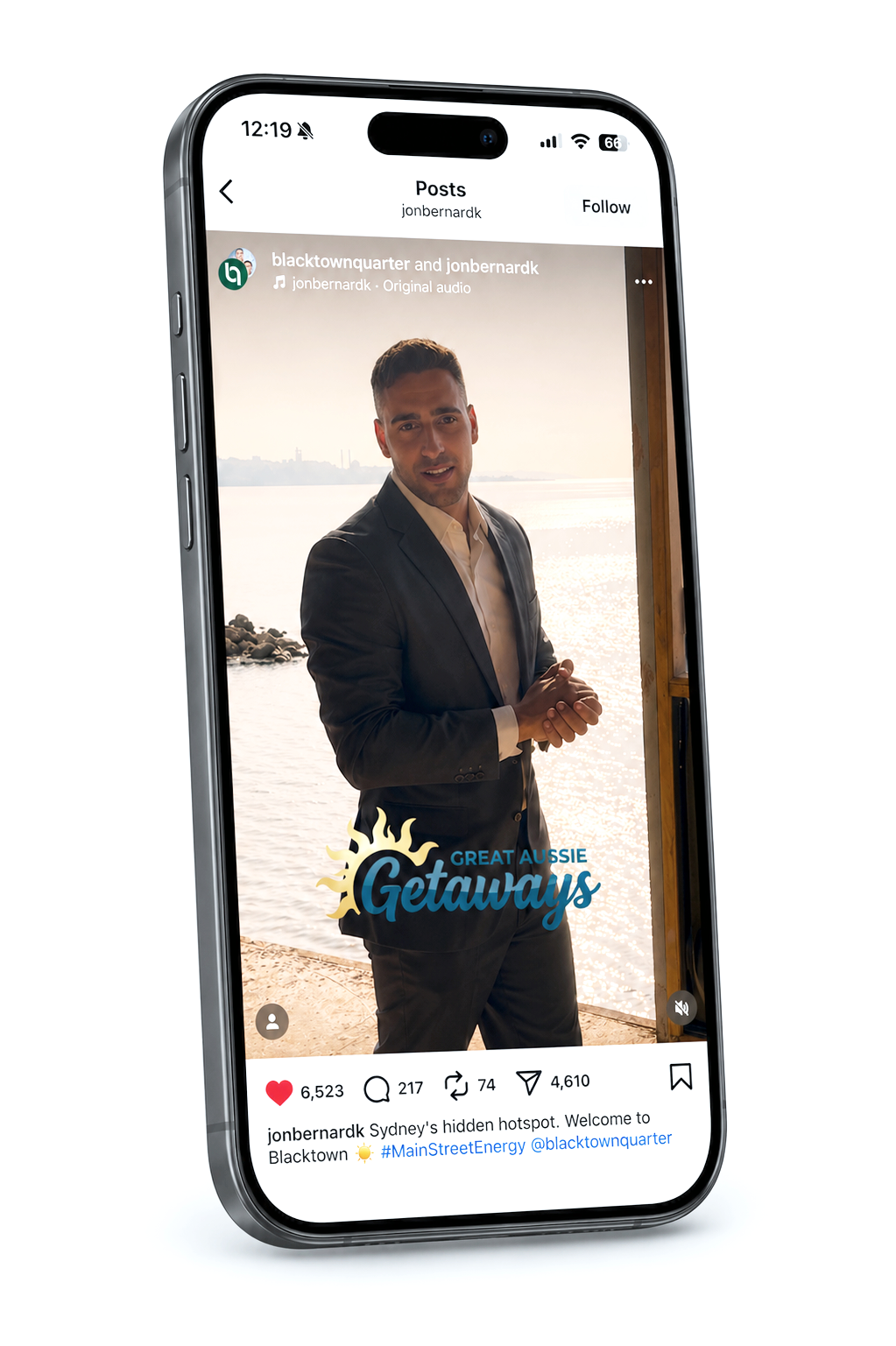 SOCIAL