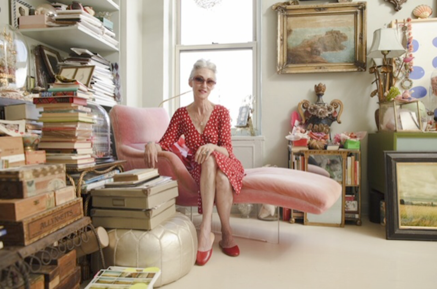 THE STYLE OF THE OLDER WOMAN