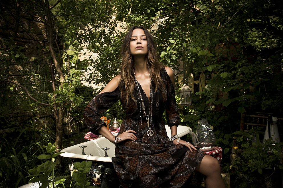chlobo_larosa7068_lr.jpg