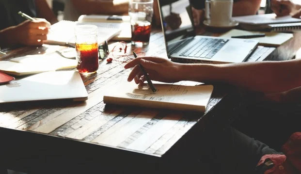 reunion-travail-efficace.jpg