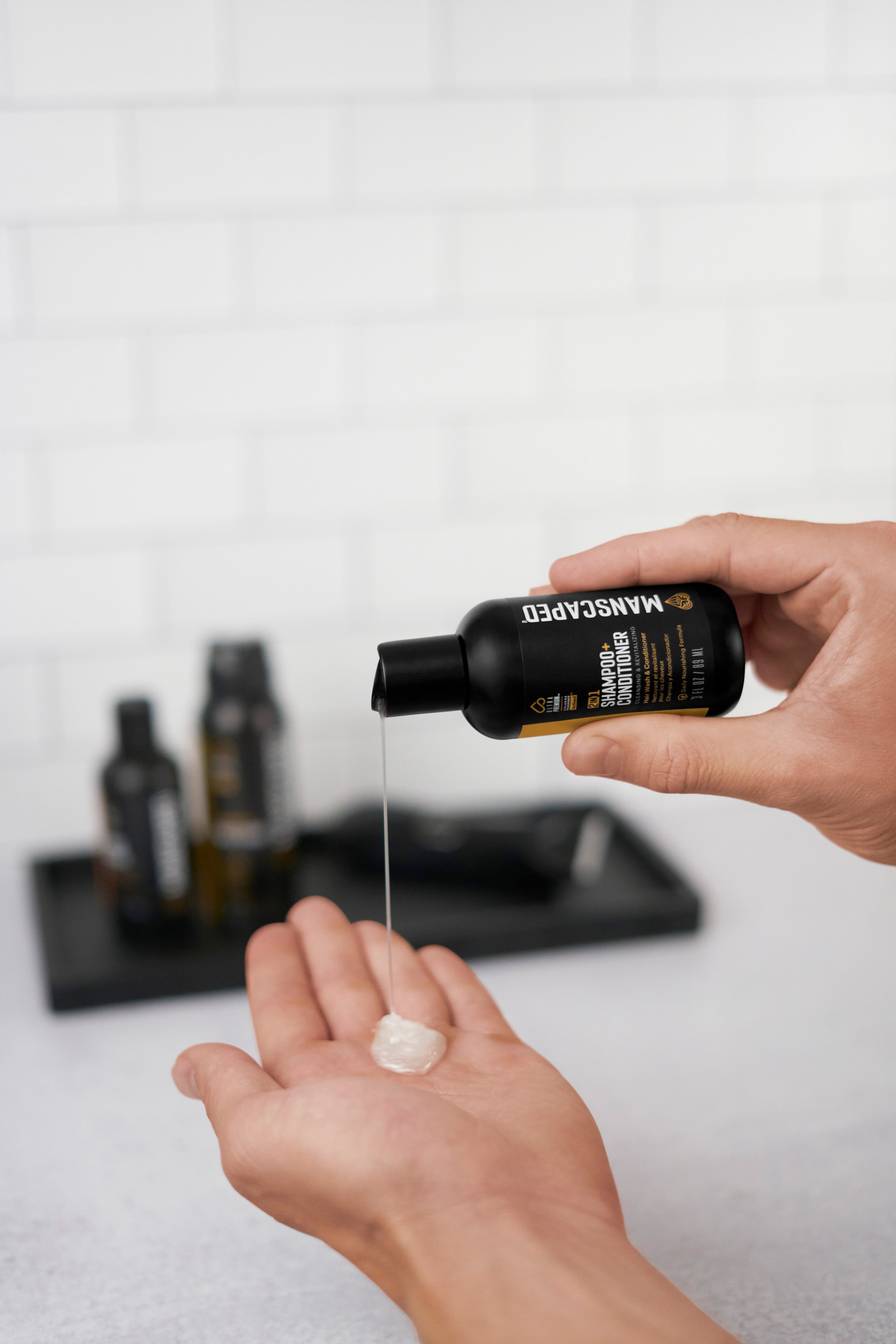 120522_travel_2n1 on model_10_FINAL.jpg