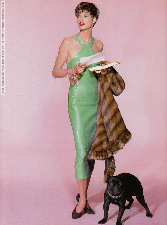 Linda-Evangelista-for-Vogue-Italia-November-1988-by-Steven-Meisel-003.jpg